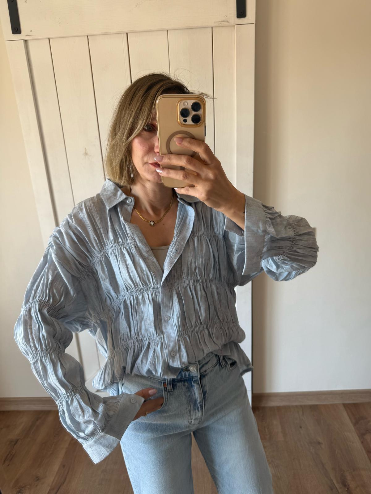 Bebek Mavi Kırışık Kumaşlı Dökümlü Gömlek