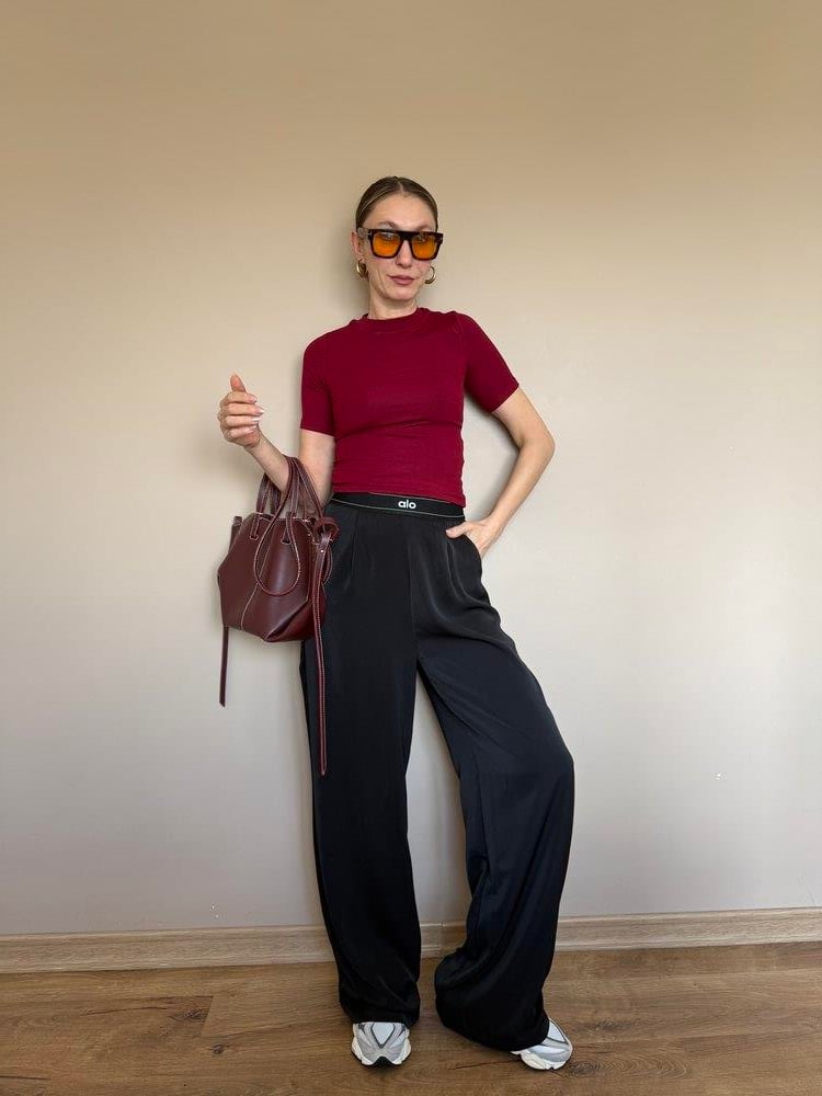 Bel Lastikli Logo Detaylı Pantolon