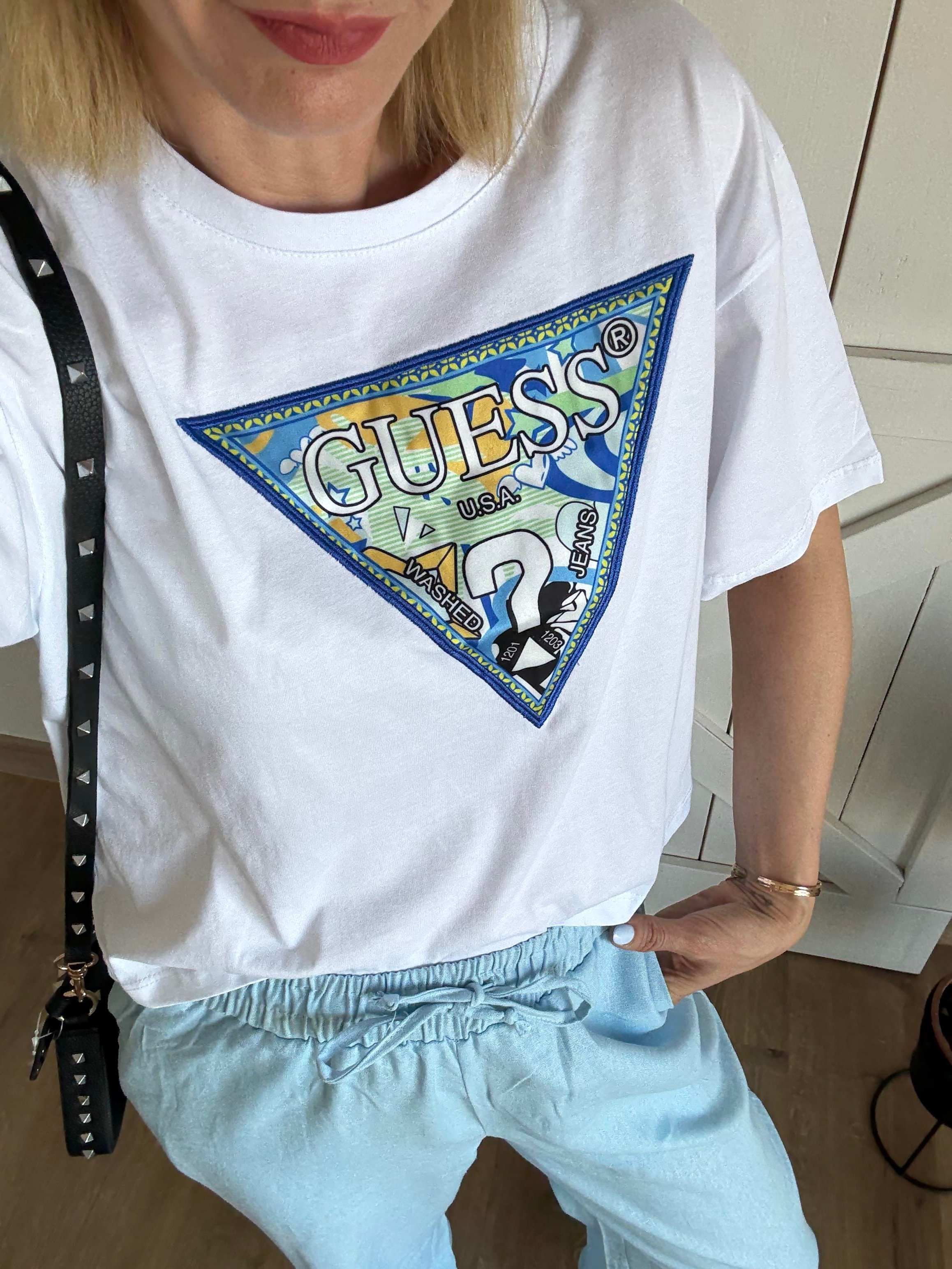 Beyaz Rahat Logolu Tshirt