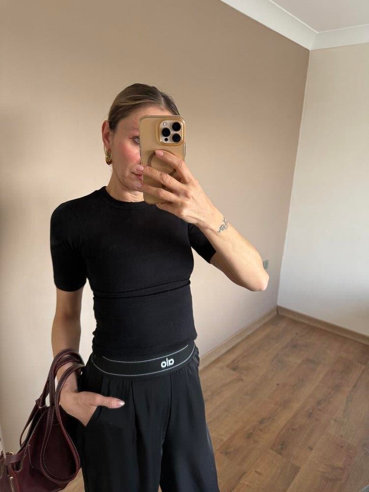 Buzzy Siyah Yarım Kol Body