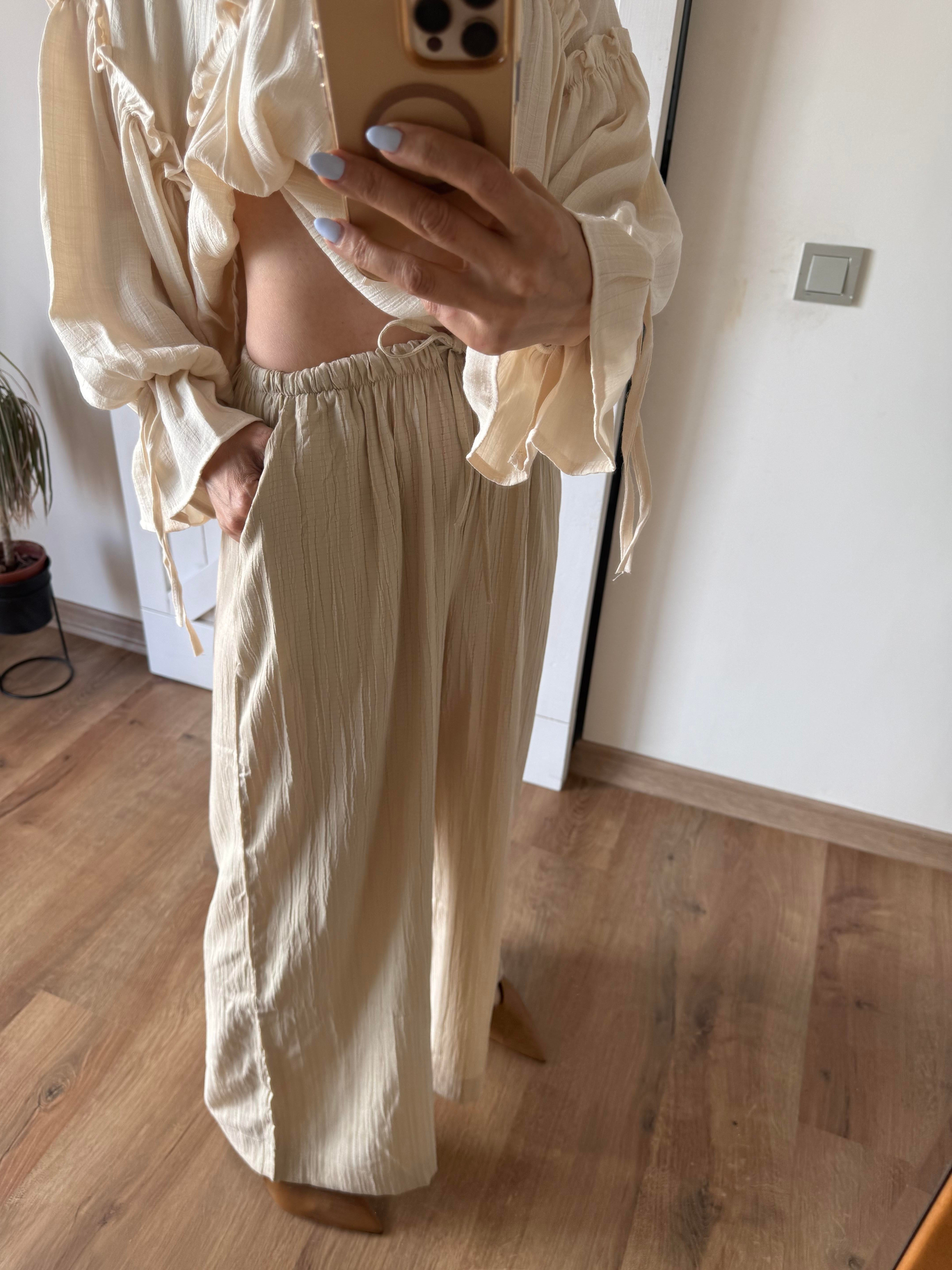 Ekru Bel Bağcıklı Geniş Paça Gofre Pantolon