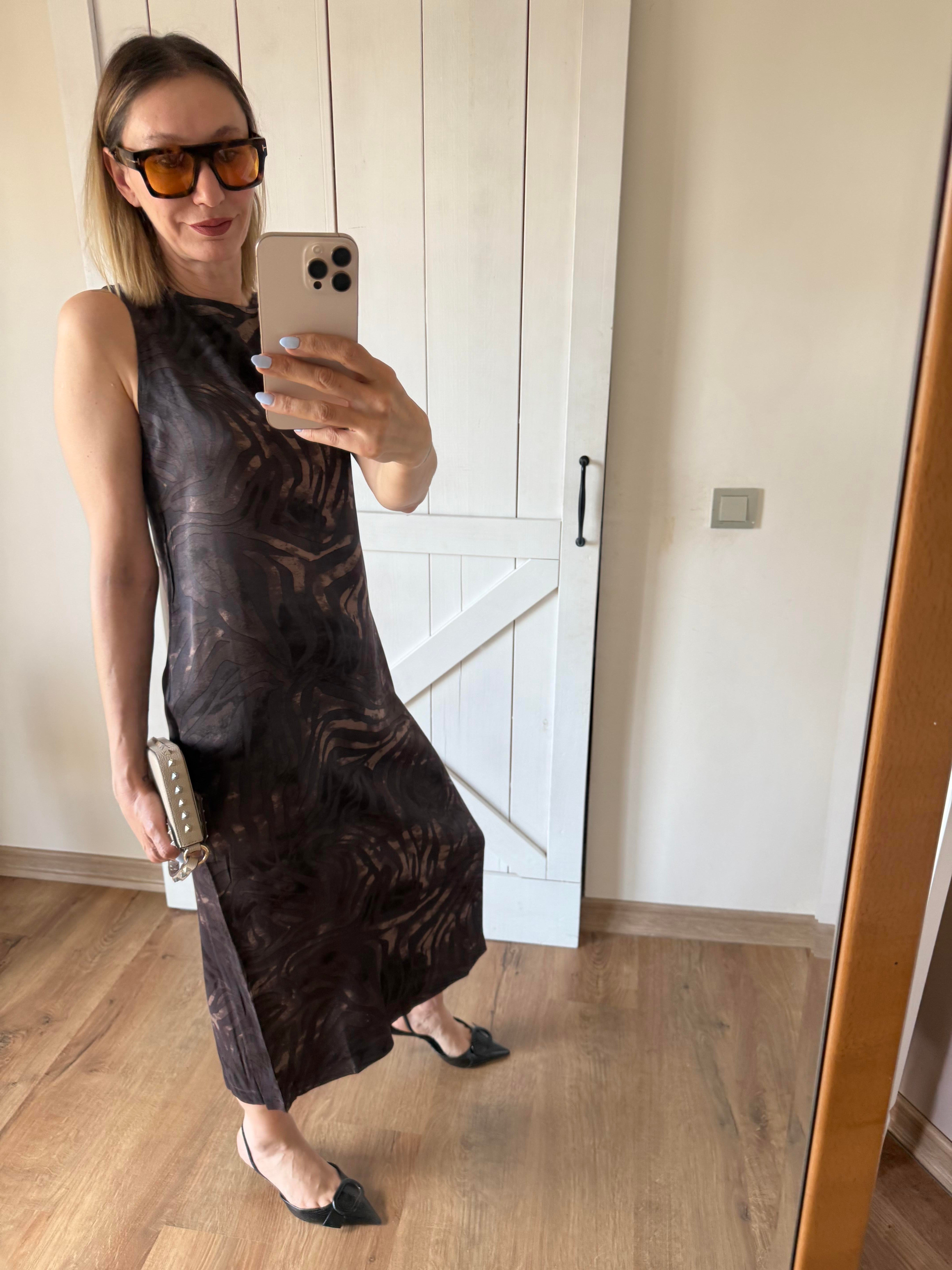 Kahve Desenli Midi Boy Elbise