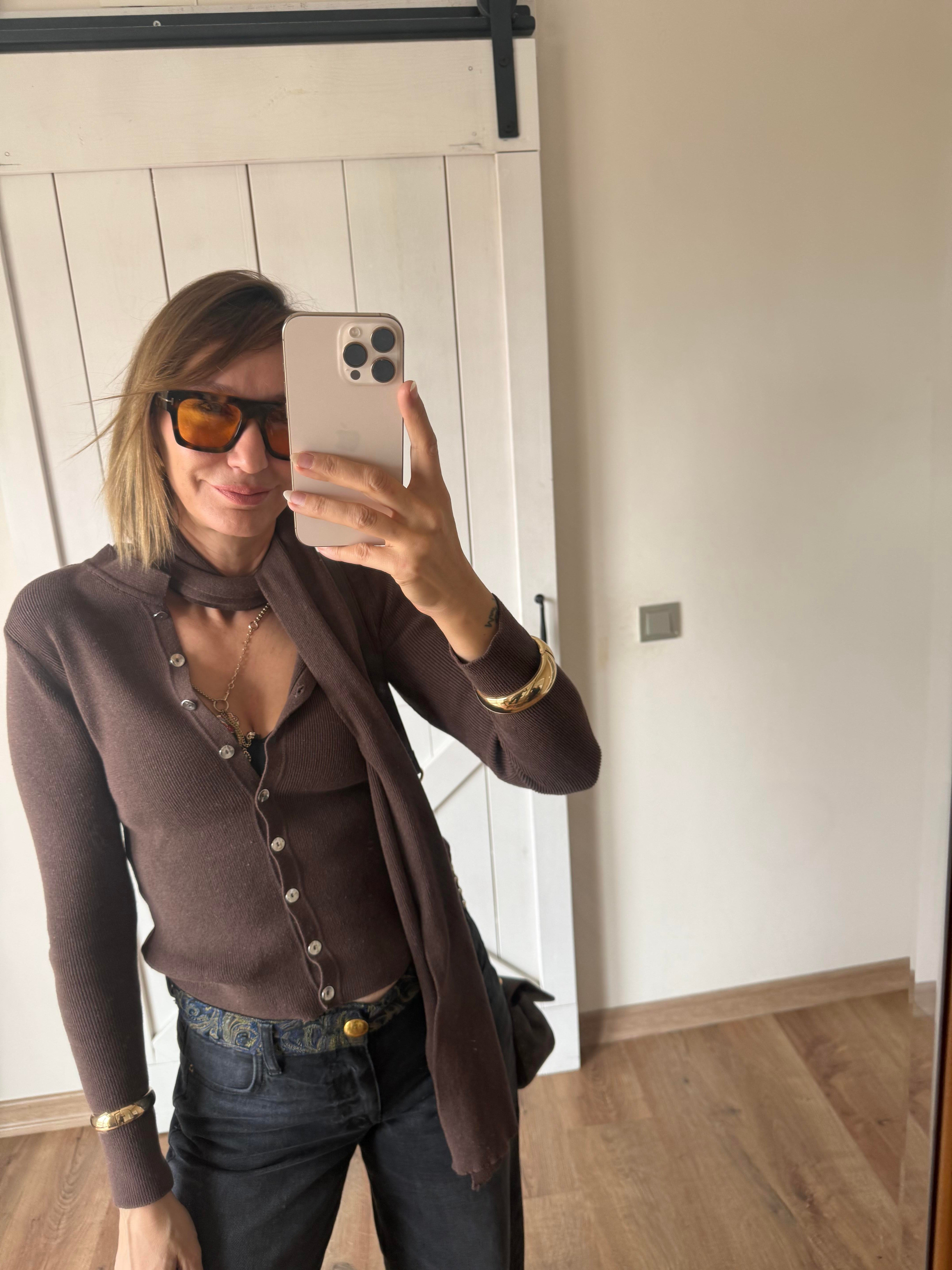 Kahverengi Atkılı Zr Hırka