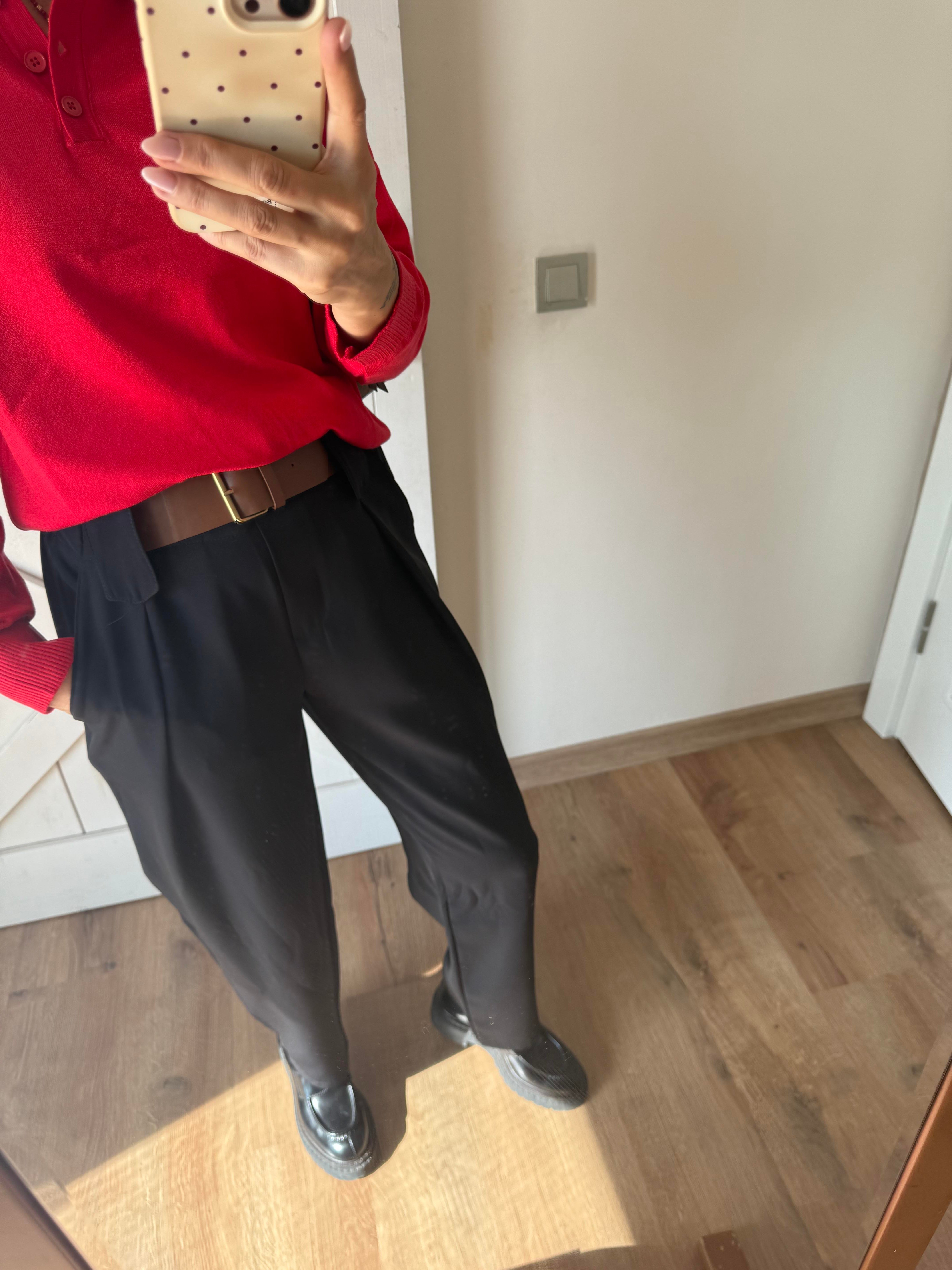 Kemer Detaylı Siyah Havuç Pantolon