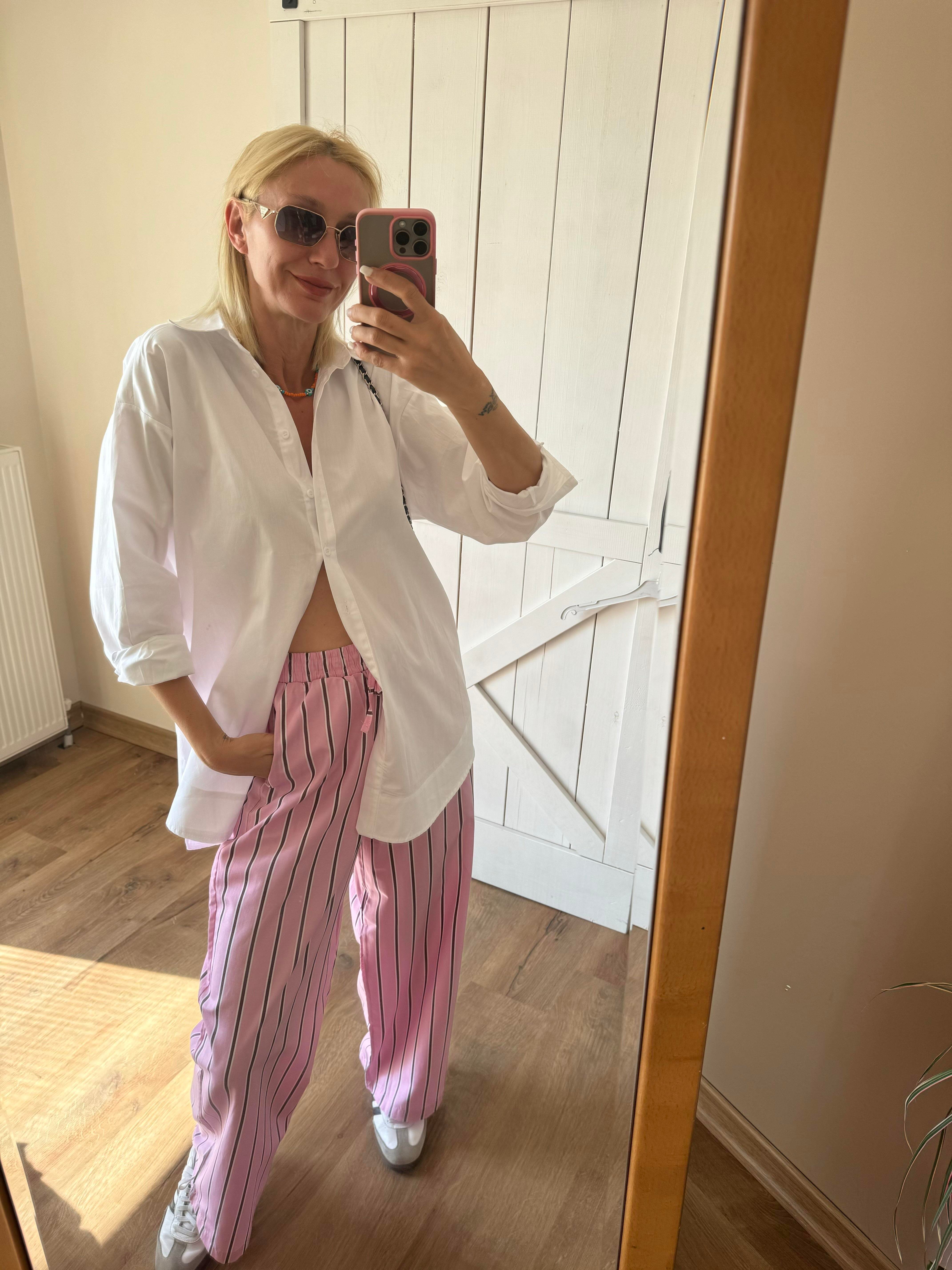 Kumys Çizgili Pantolon