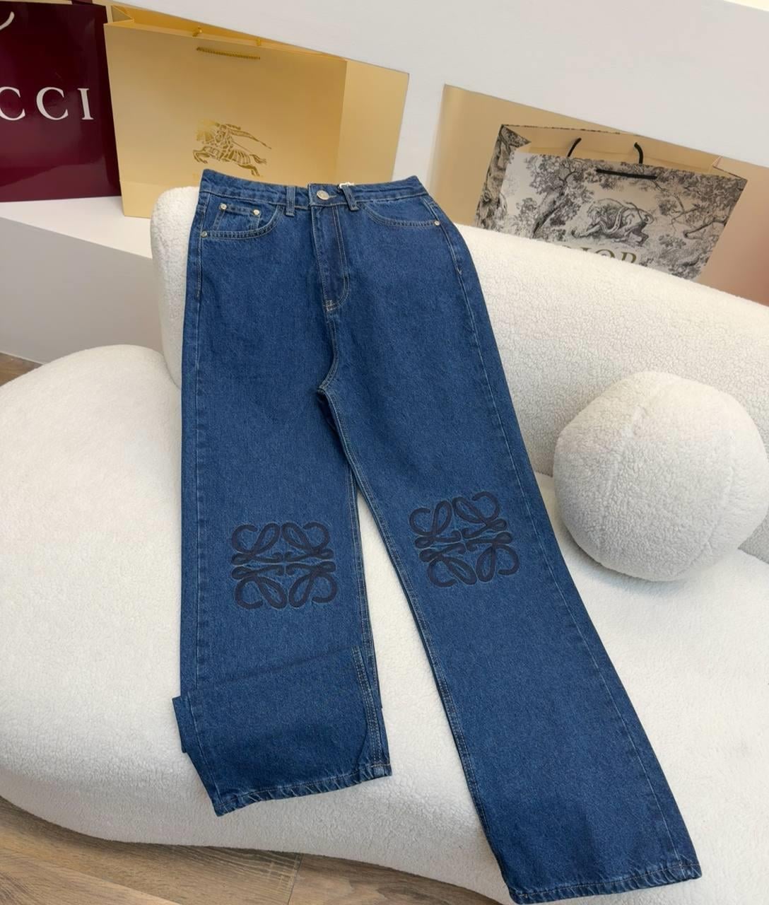 Lovely Premium Loeweee Jean