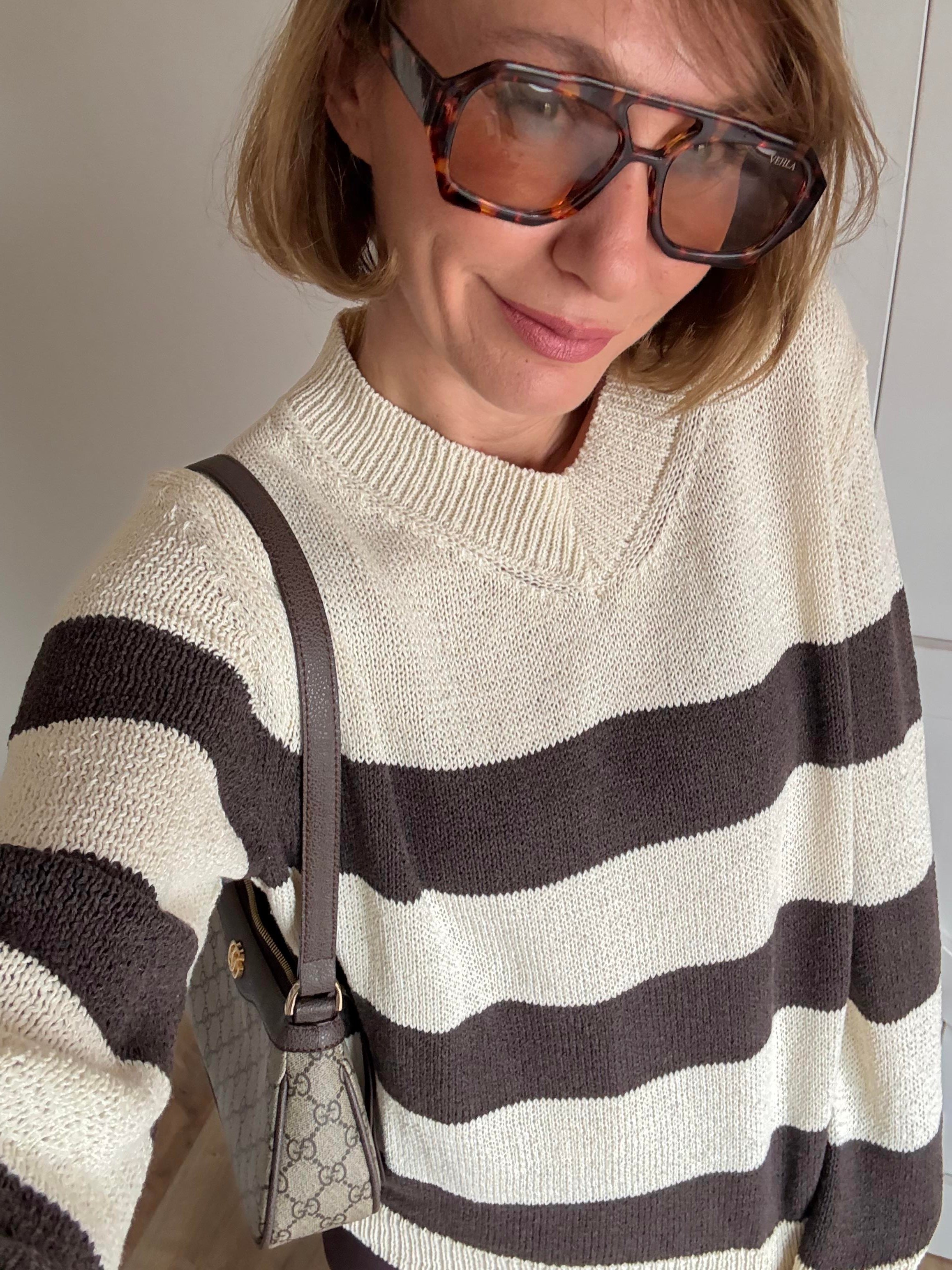 Merserize Kahve Çizgili V Yaka Massi Triko