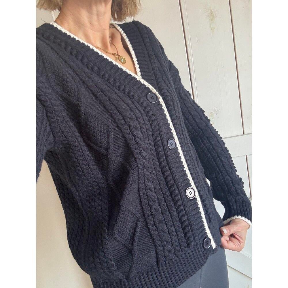 Örgü Detaylı Lacivert Kadın Hırka