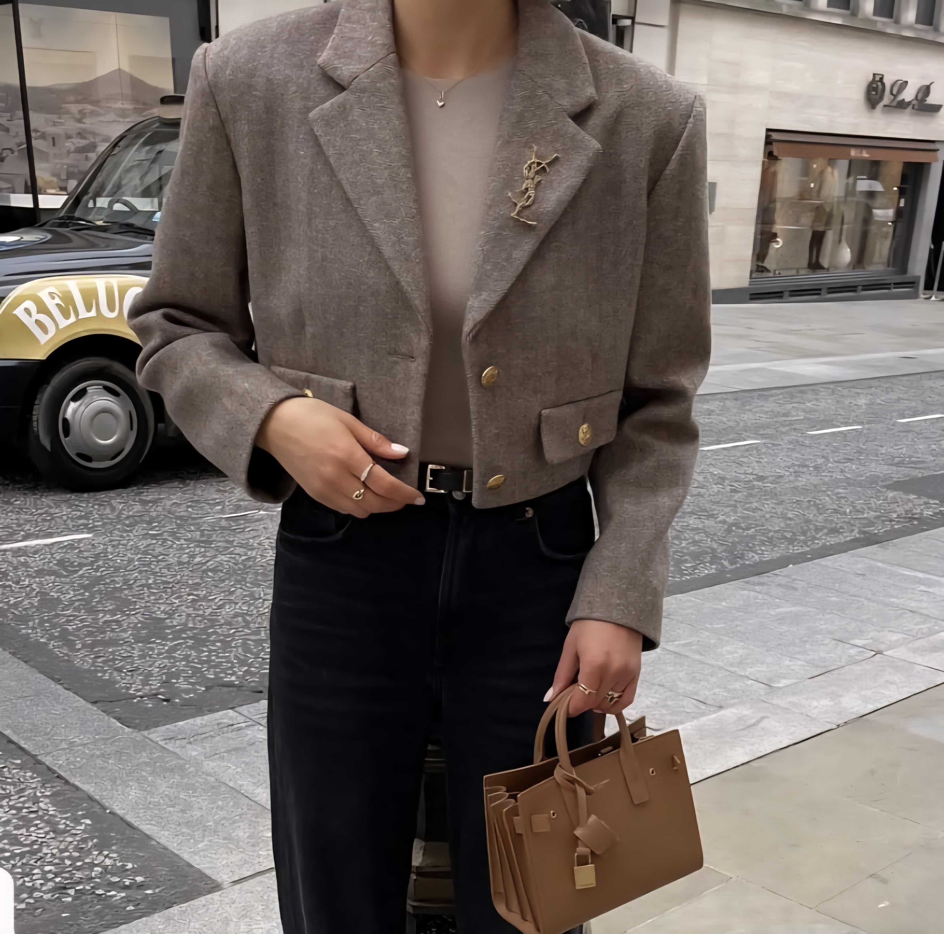 Premium Kaşe Broşlu Vizon Ceket