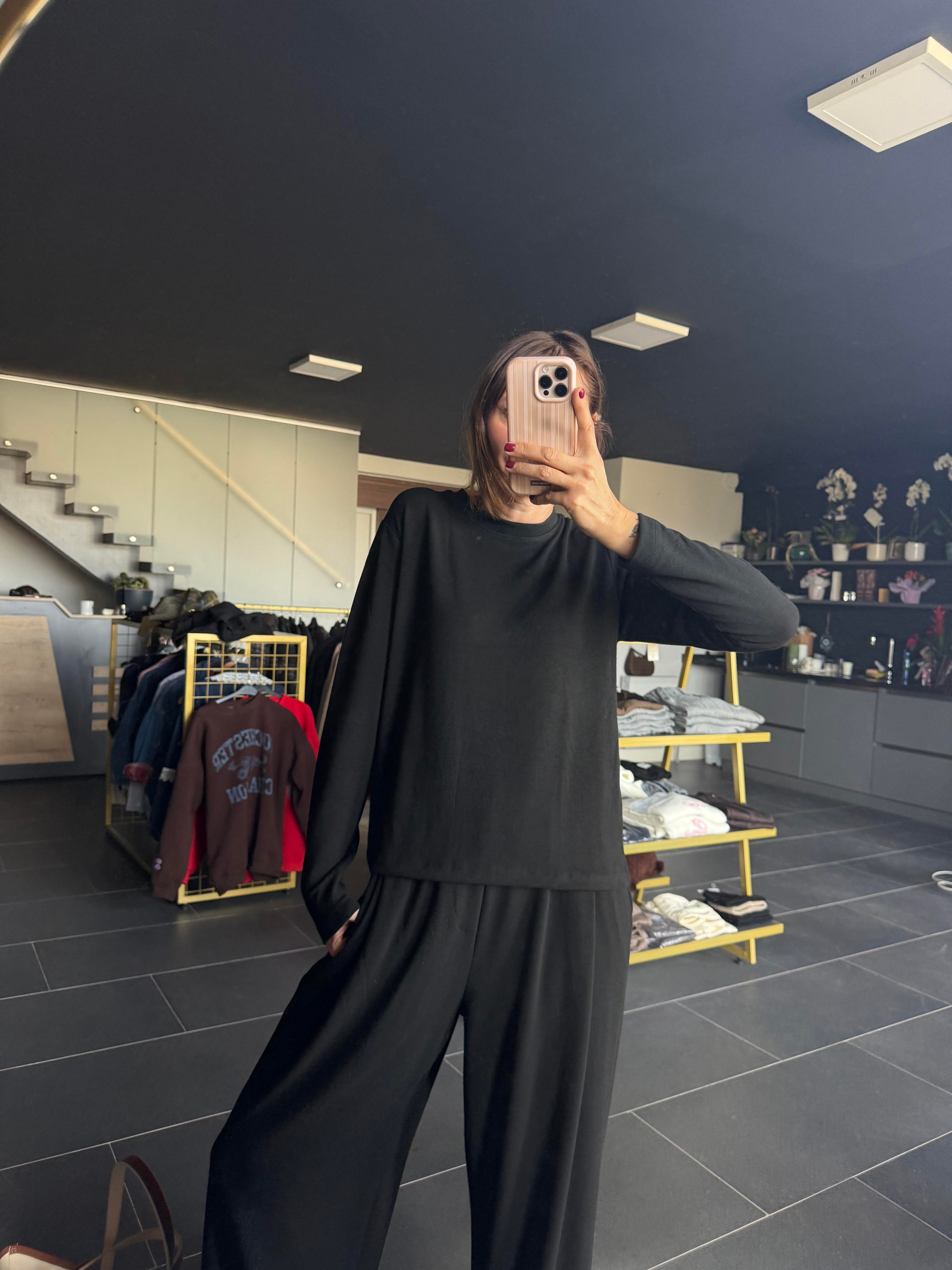 Siyah Uzun Kollu Basic