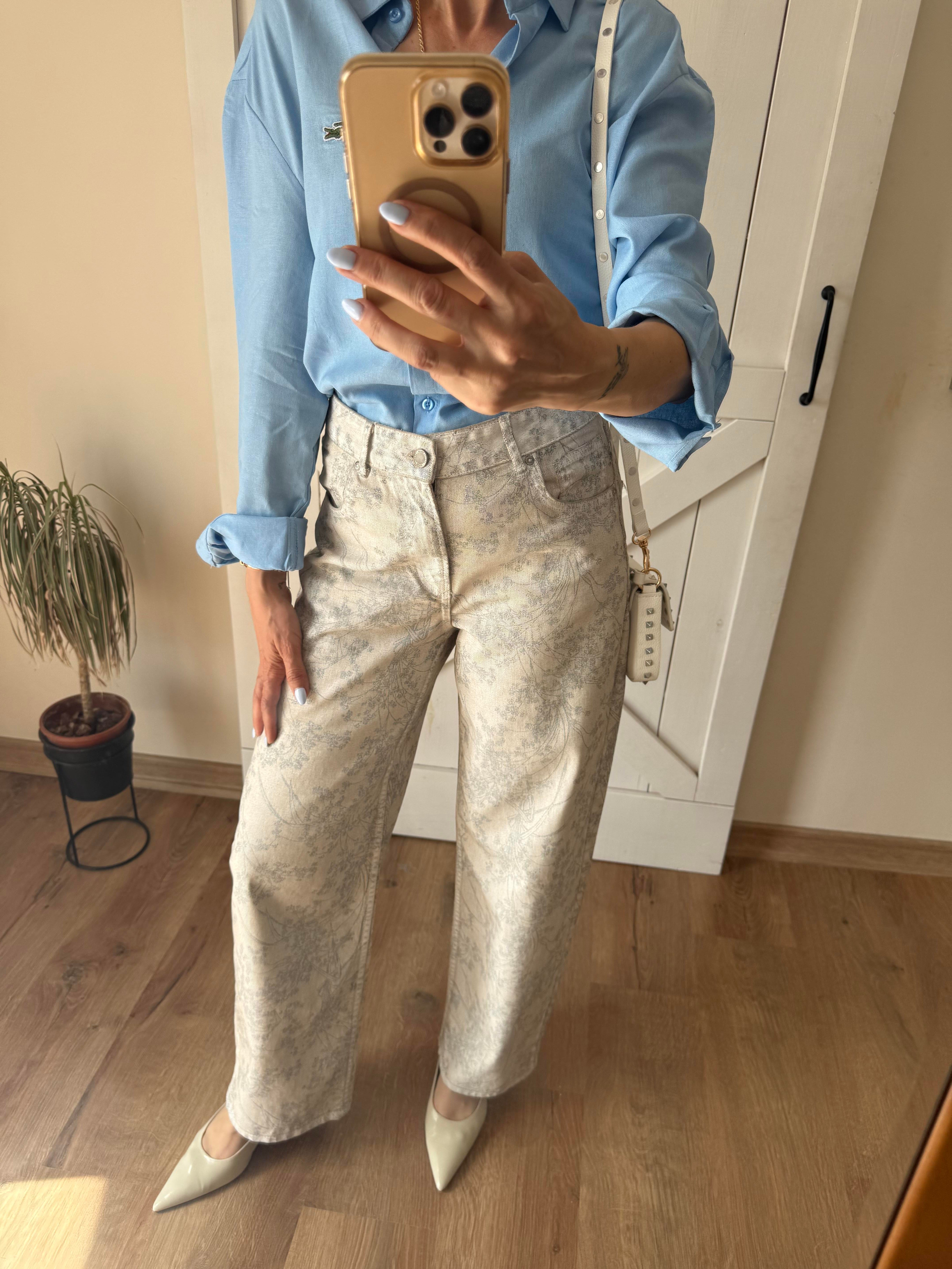 Taş Çiçek Desenli Bol Kesim Denim Pantolon