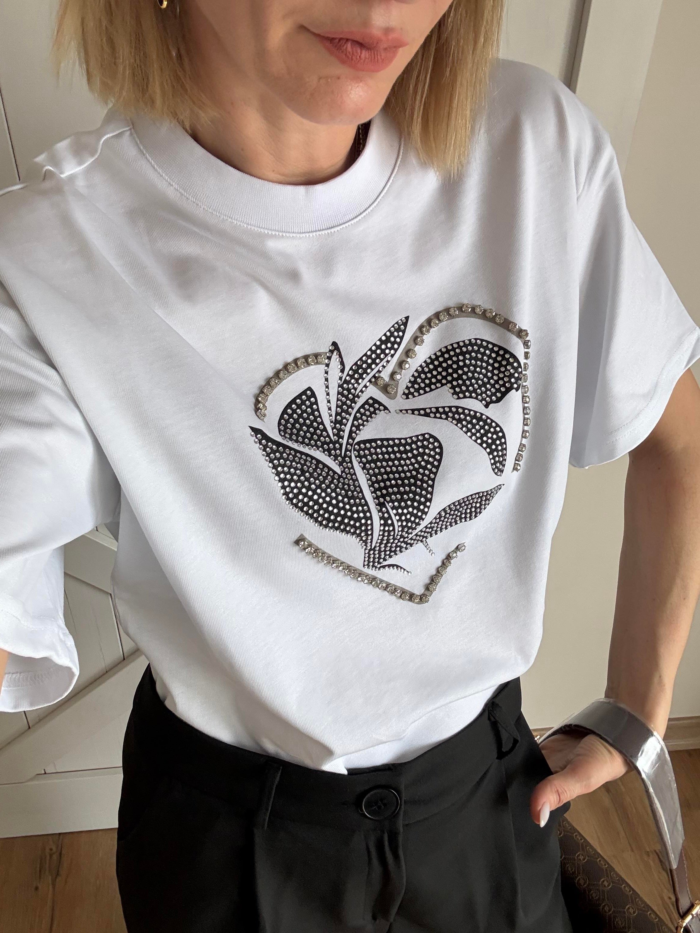 Taş Detaylı Tshirt