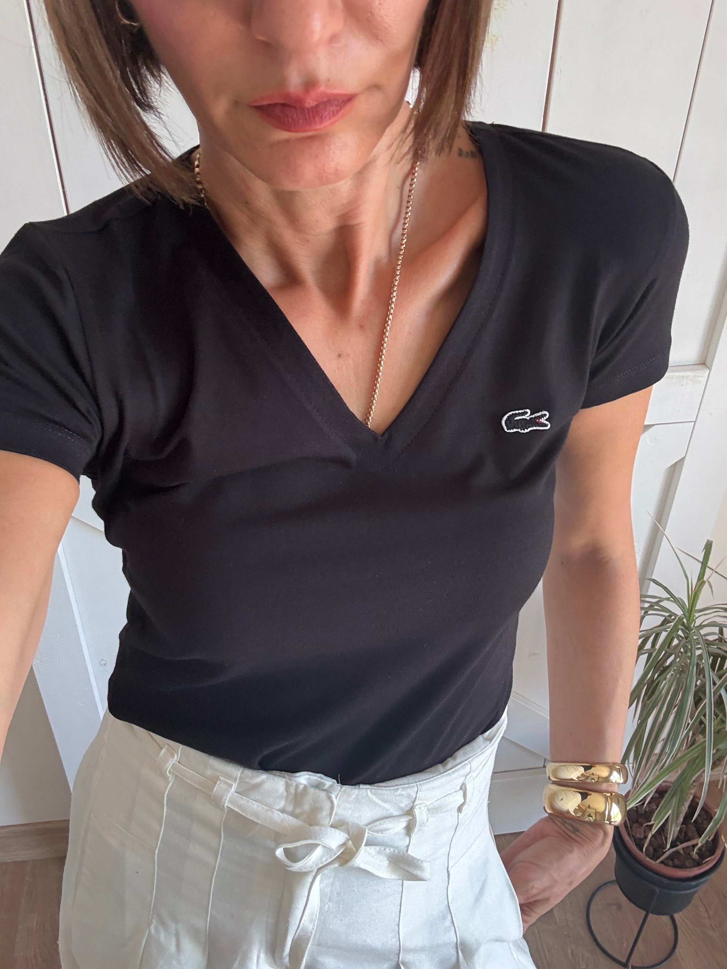 V Yaka Slim Fit Siyah Tshirt