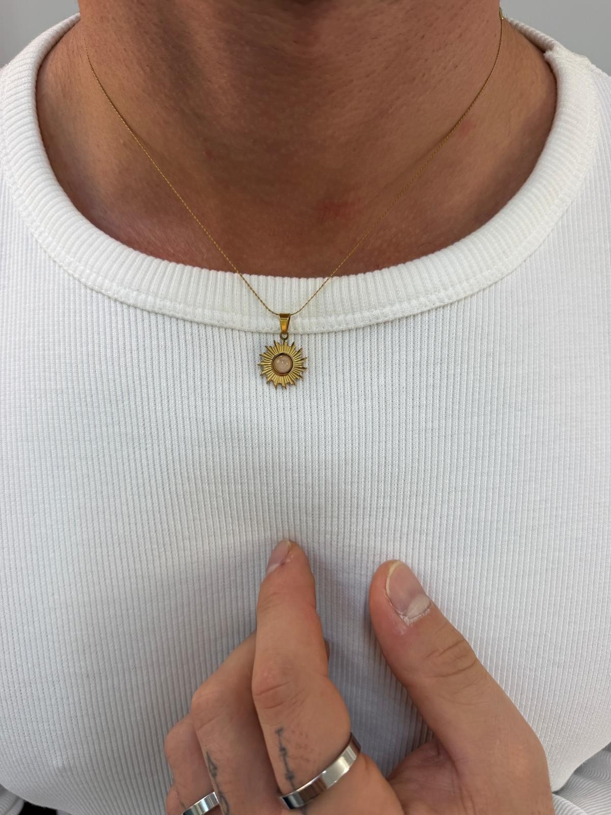 Gold Güneş Figürlü