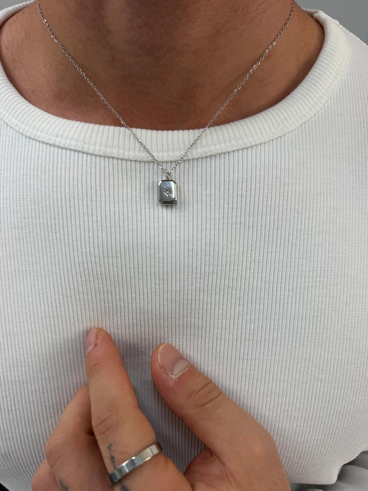 Silver Hex Kolye
