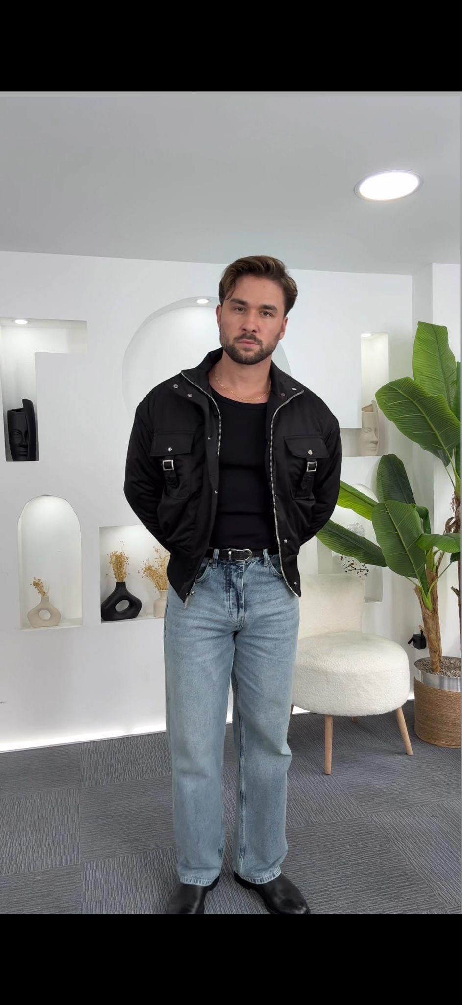 Siyah Giesto Çift Cep Bomber Crop Ceket