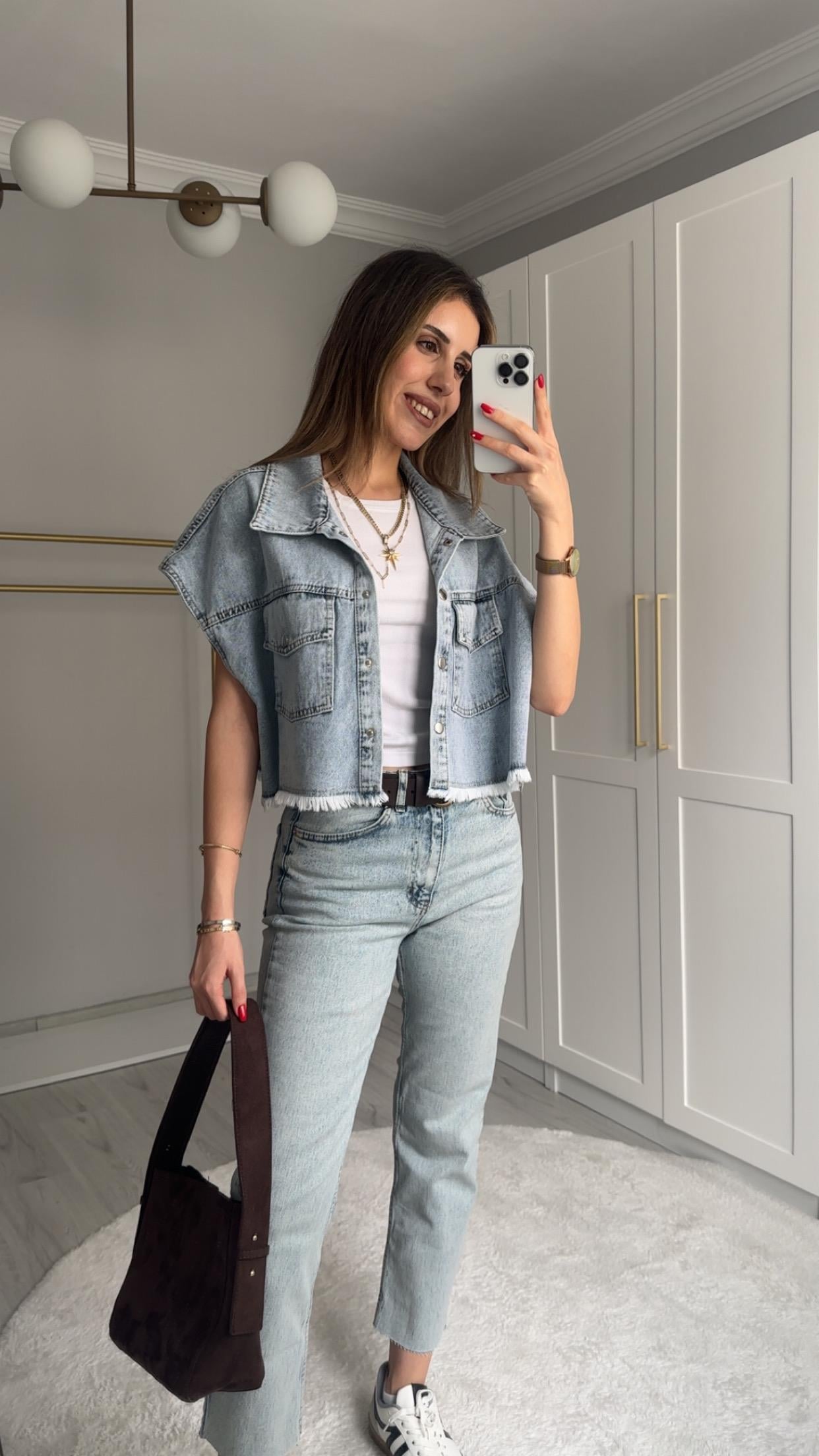 BOY FIT KESİK PAÇA AÇIK MAVİ JEAN