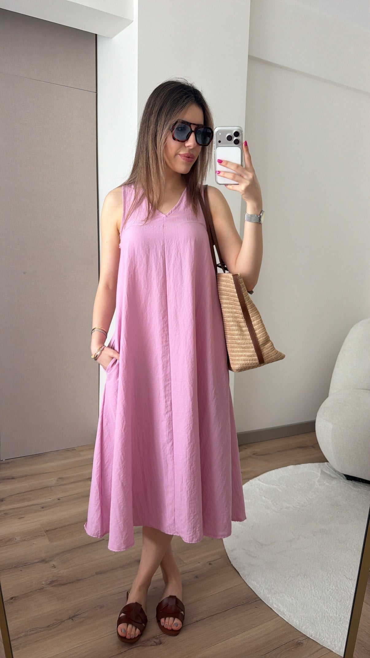 TENSEL KUMAŞ V YAKA PEMBE ELBİSE