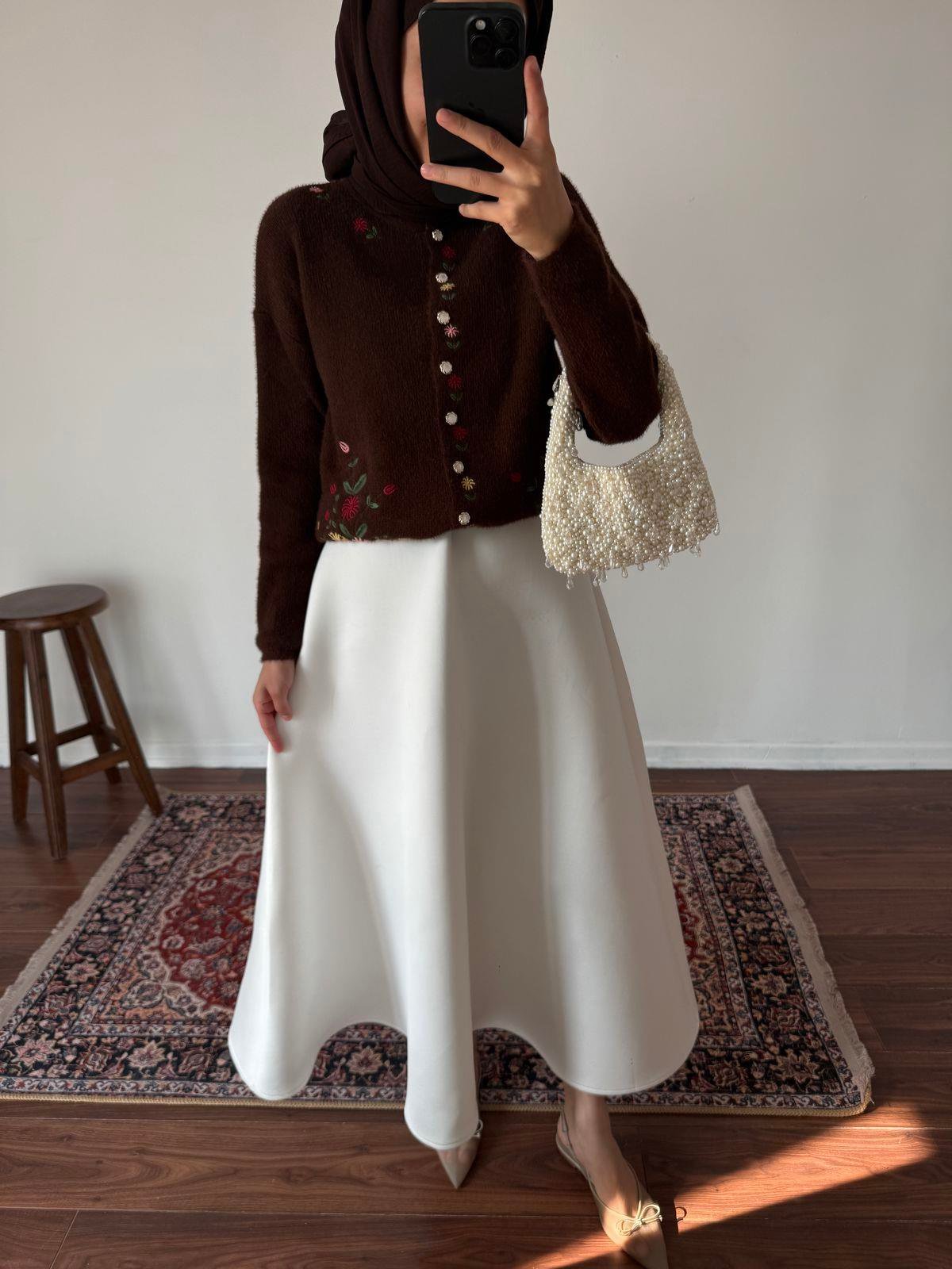 Nakış İşlemeli Kaşe Hırka - Taba