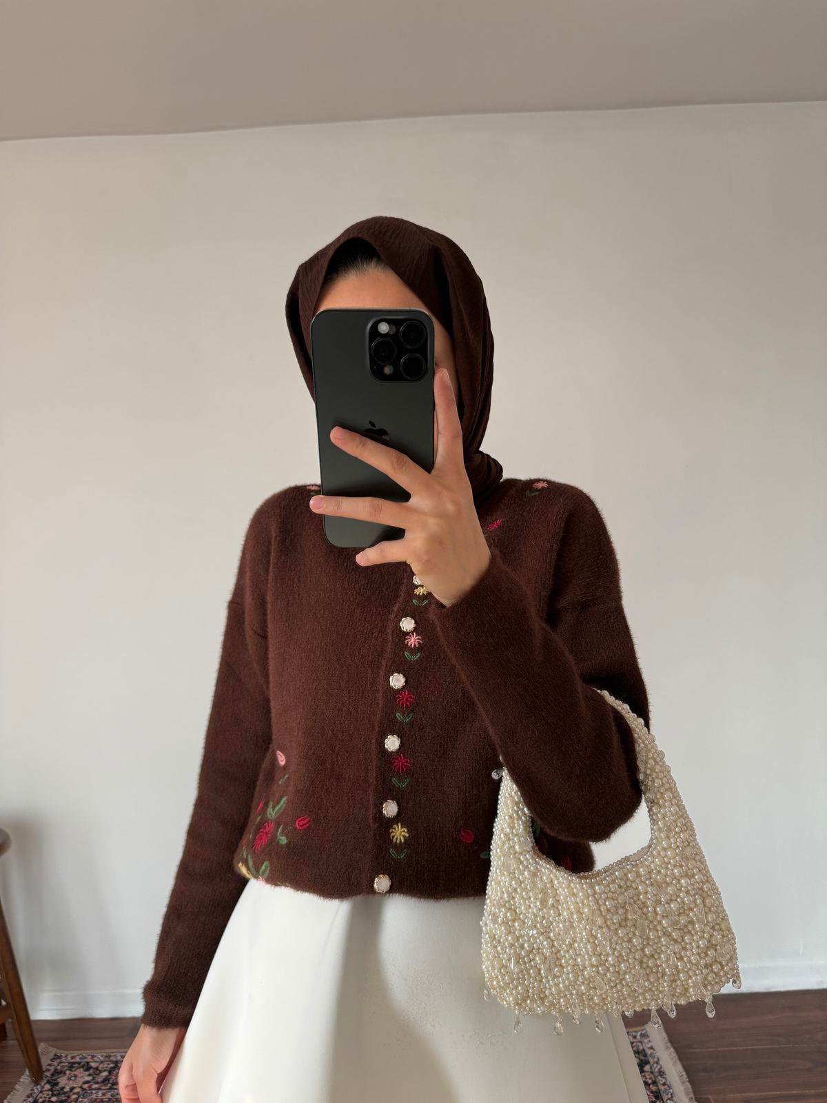 Nakış İşlemeli Kaşe Hırka - Taba