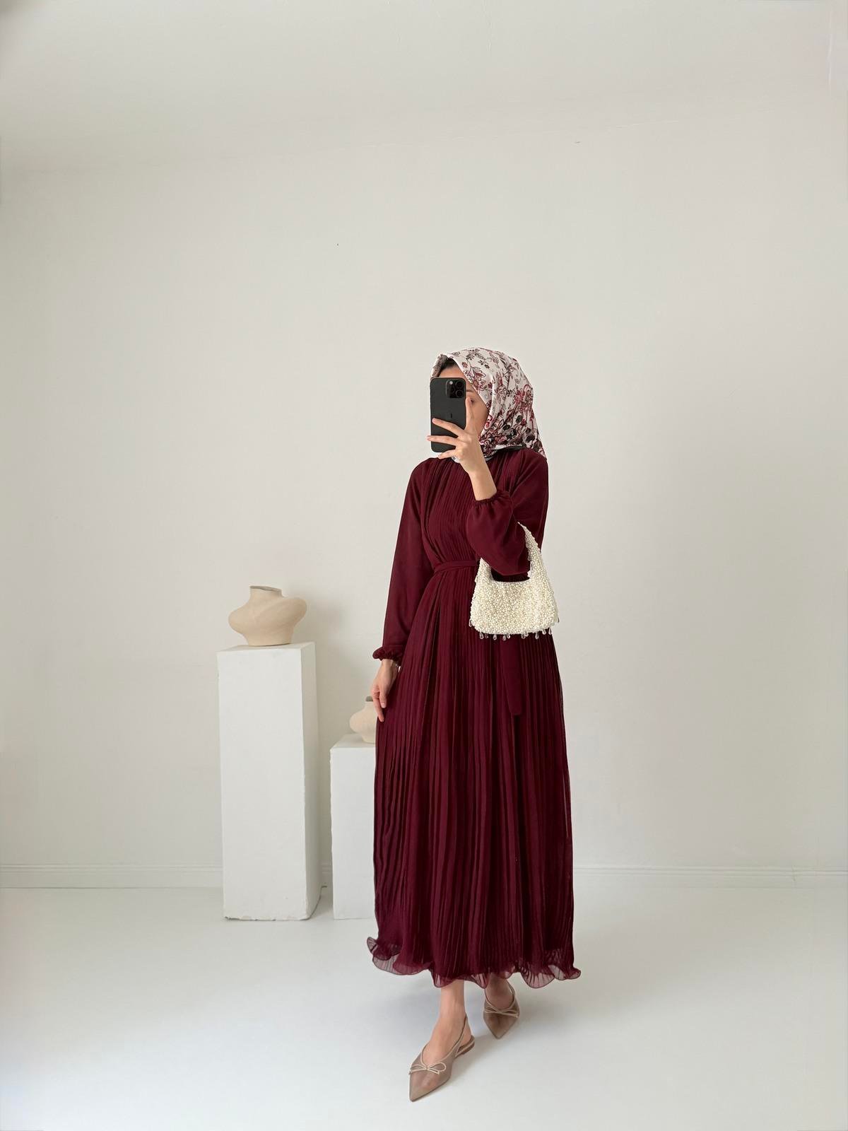 Premium Şifon Piliseli Elbise - Bordo