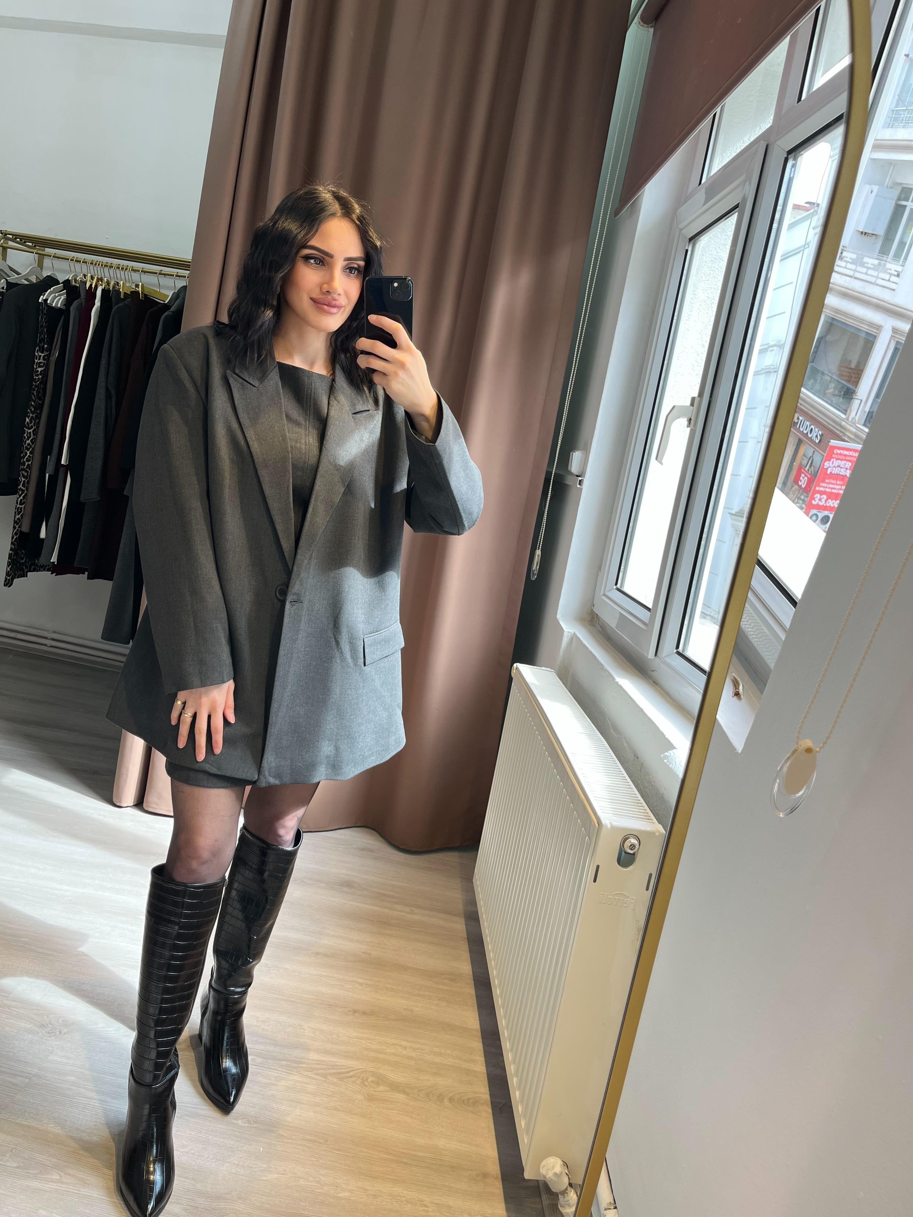 Tek Düğme Detay Astarlı Oversize Antrasit Ceket