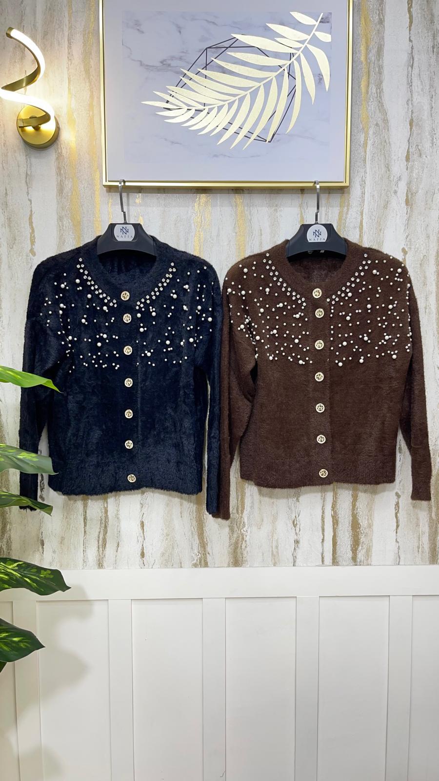 İNCİ DÜĞMELİ ANGORA