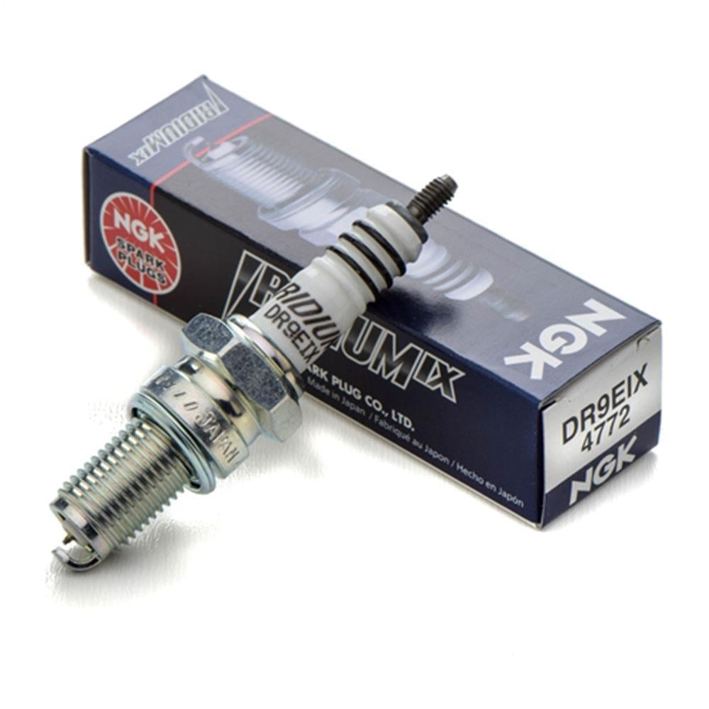 NGK Iridium Buji - DR9EIX