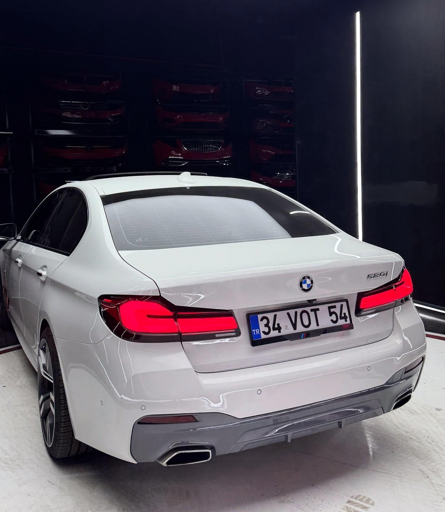Bmw G30 Uyumlu Makyajlama Seti | Siyah Far
