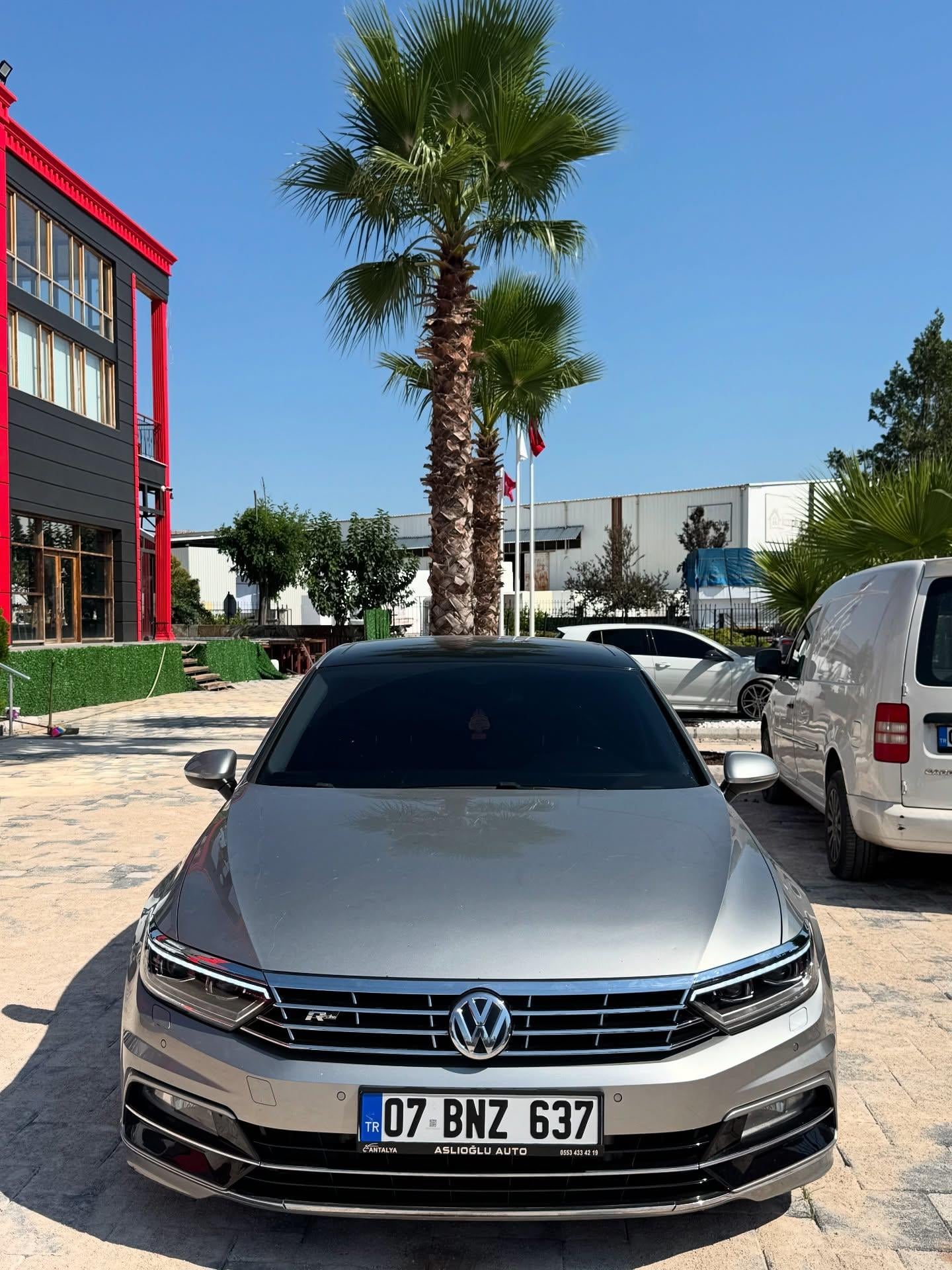 PASSAT B8 HAYALET EKRAN