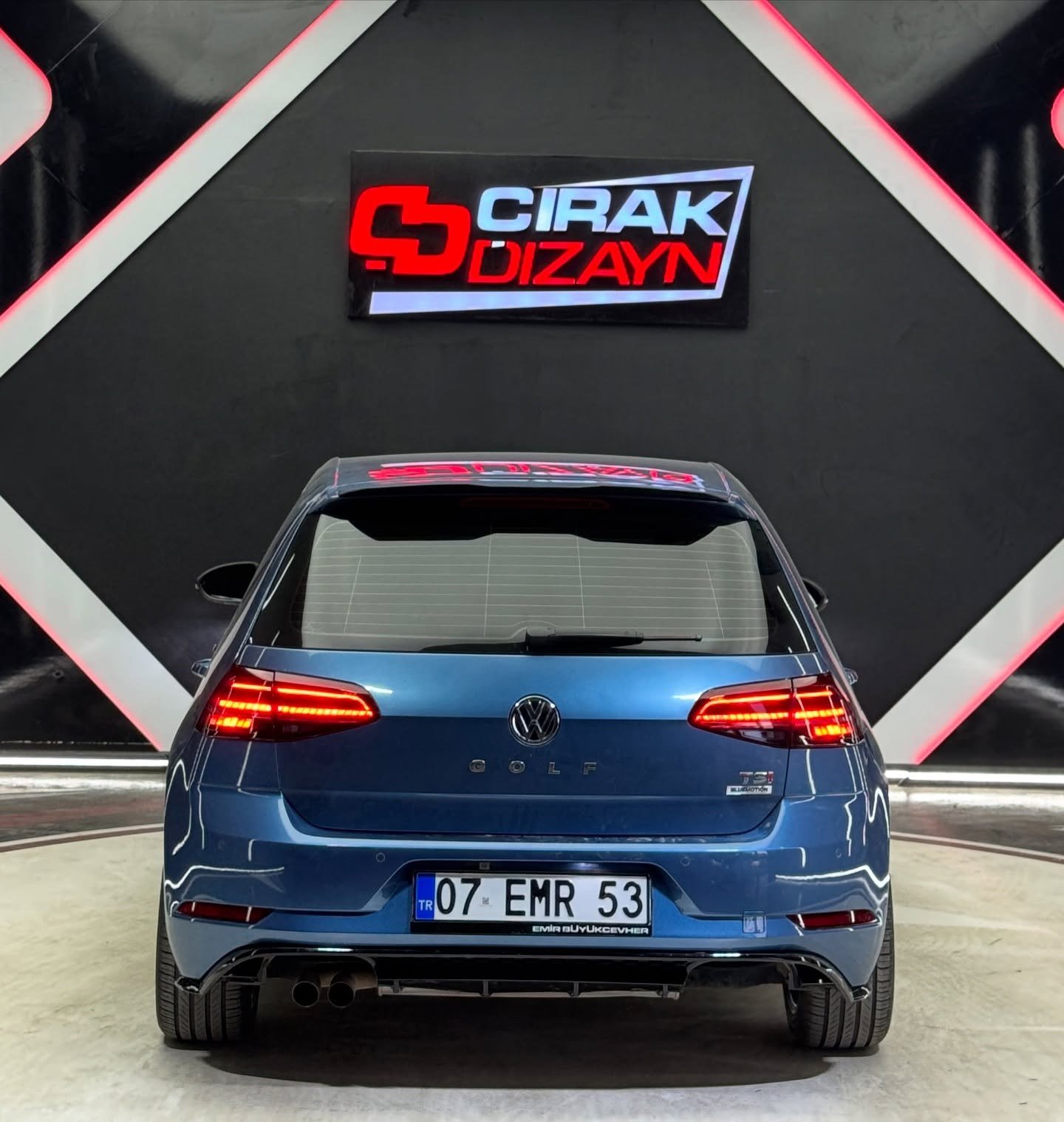 VolkswagenVolkswagen Golf 7 Uyumlu 7.5 R Arka Tampon SetiGolf tampon setleri