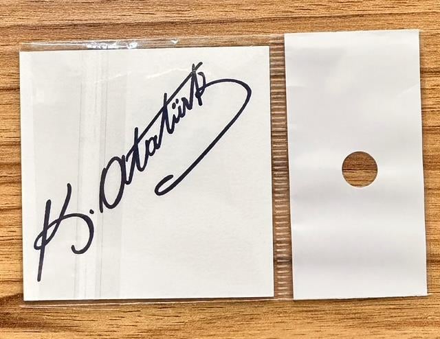 Atatürk İmzası Yarı Kalıcı 5x5 cm dövme