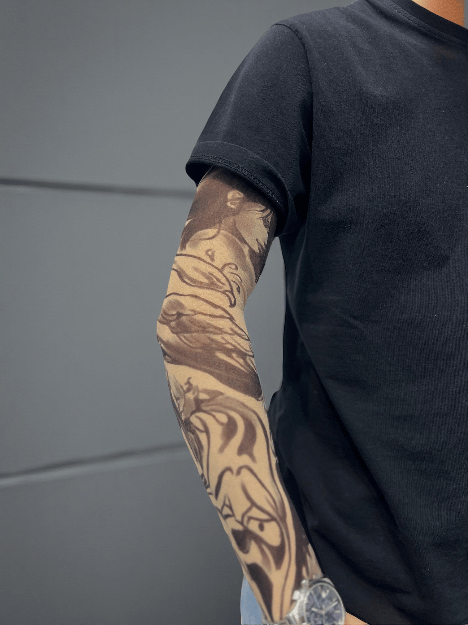 GİYİLEBİLEN KOL ÇORABI - 1