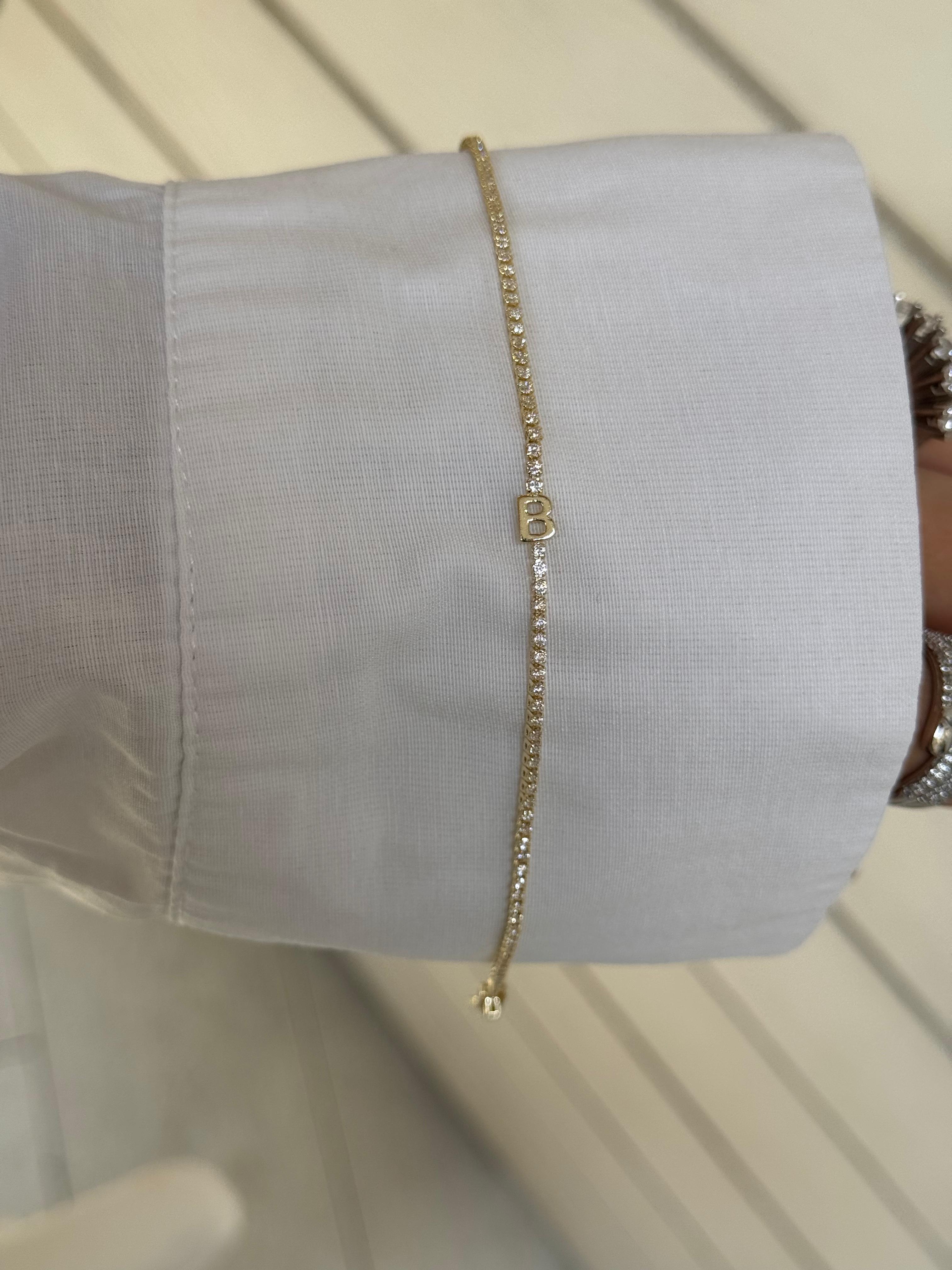 Gold Harf Bileklik - B Harfi