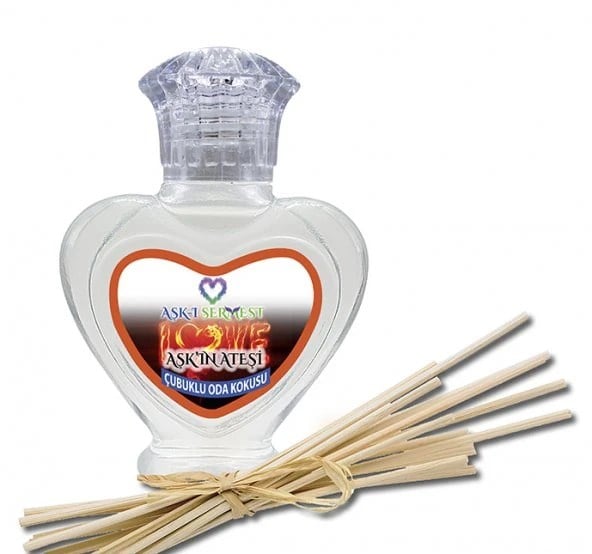 Aşk-ı Sermest Toptan Aşkın Ateşi Çiçek Aromalı Bambu Çubuklu Oda Kokusu Reed Diffuser Ortam Kokusu Parfüm, Kalp Şişe, 60 mL, 5 Adet