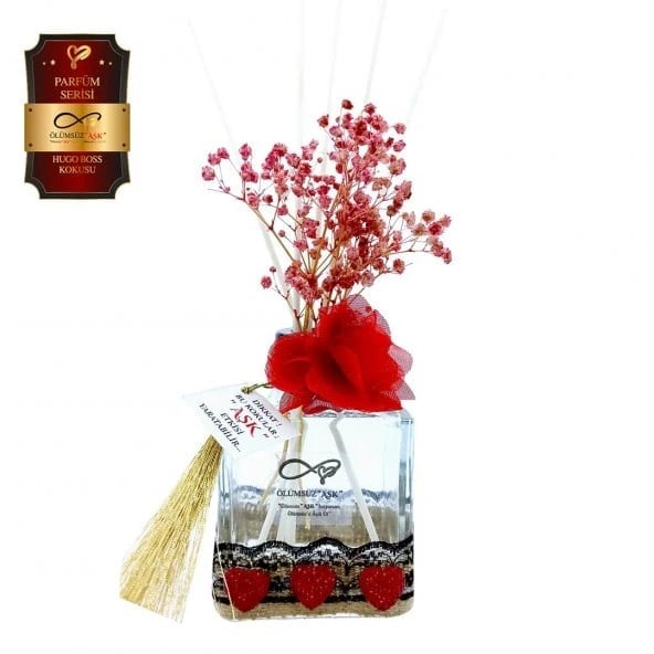 Aşk-ı Sermest Toptan Ölümsüz Aşk Parfüm Serisi Hugoo Boss Kokulu 5 x 200 ml küp Şişe Bambu Çubuklu Ortam Kokusu Reed Diffuser Oda Kokusu
