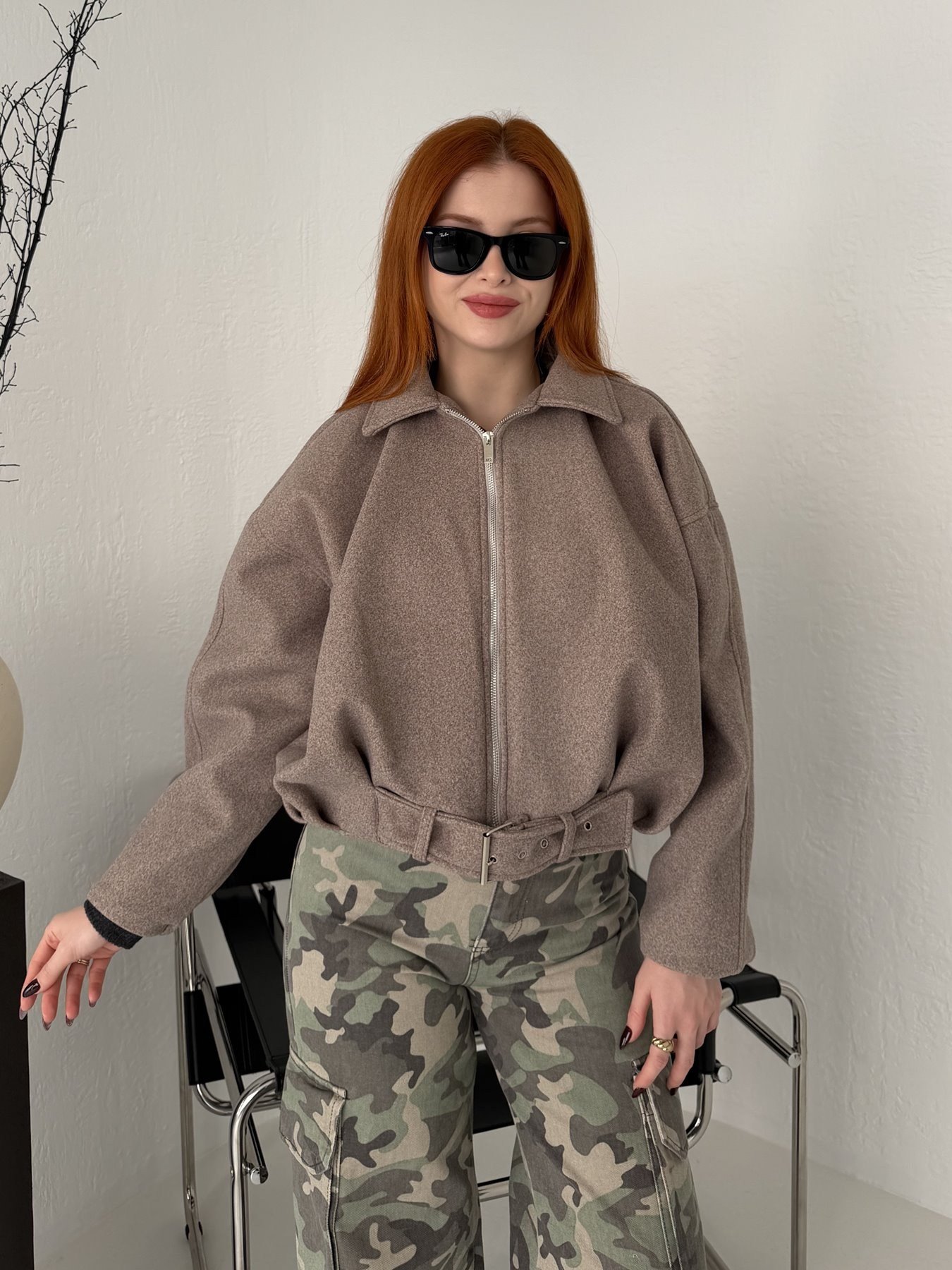 Beli Kemer Detay Kaşe Bomber Mont Vizon
