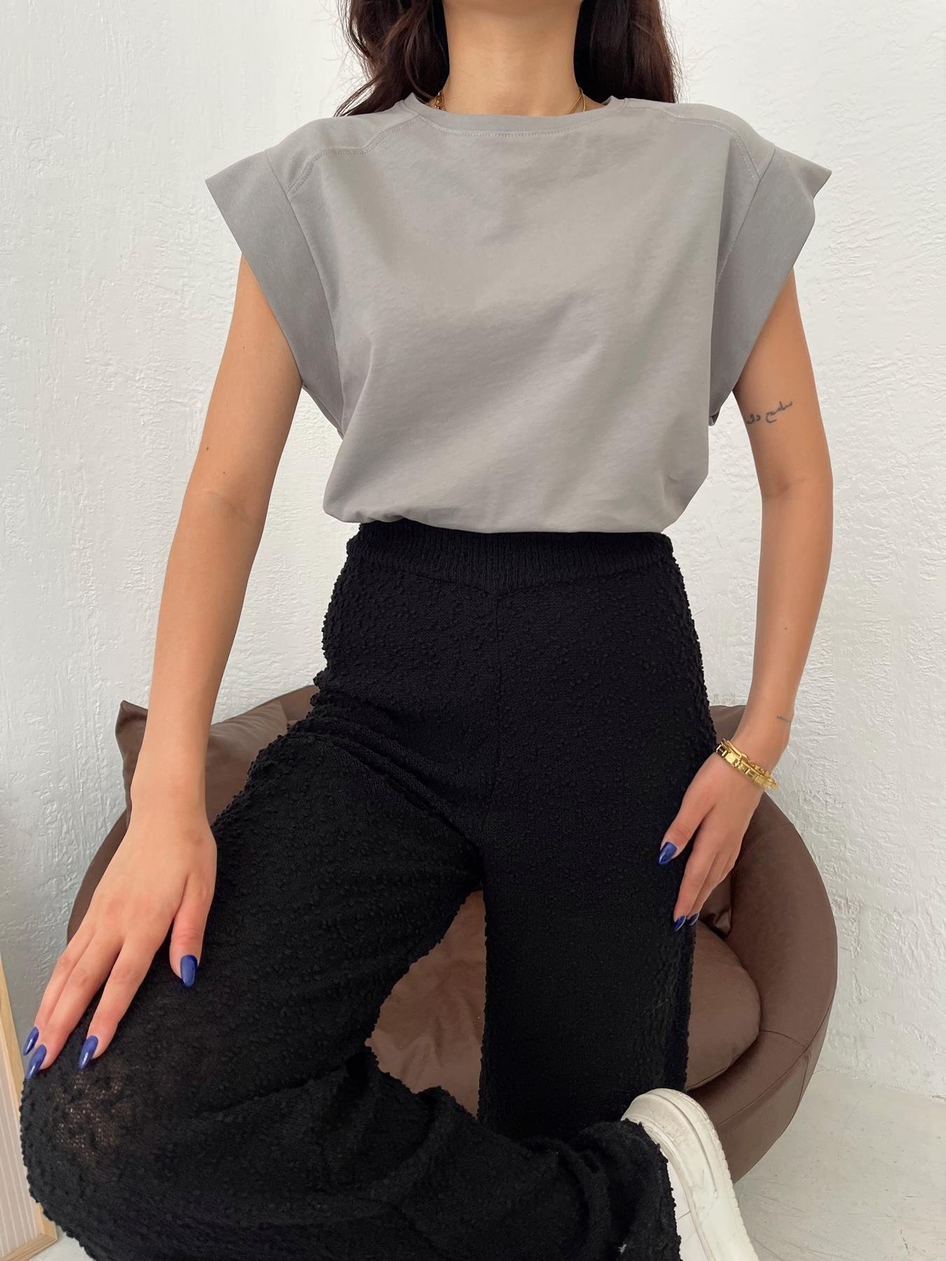 Bisiklet Yaka Kolsuz Tişört GRİ