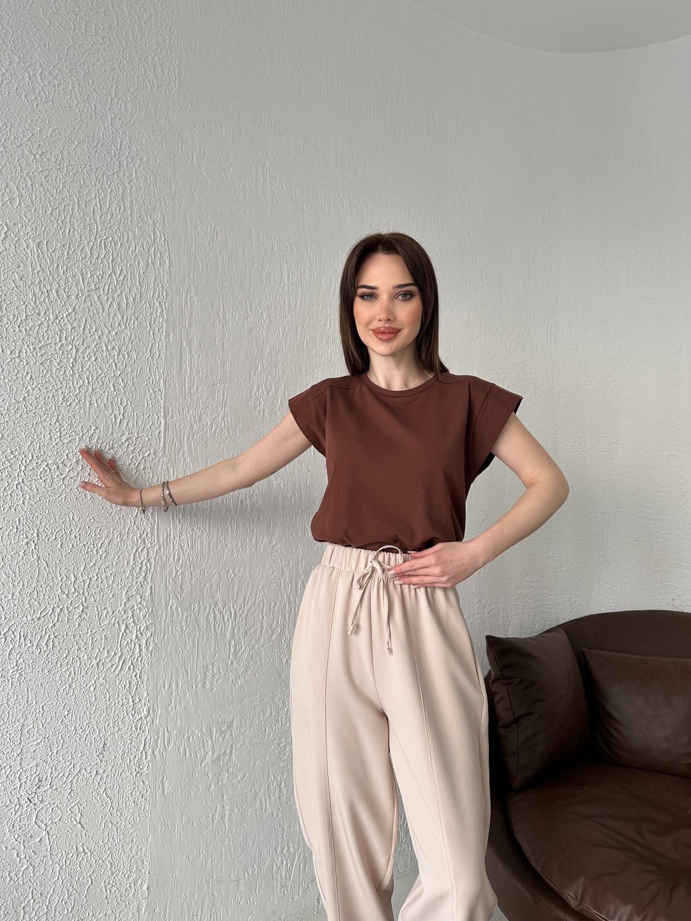 Bisiklet Yaka Kolsuz Tişört KAHVE