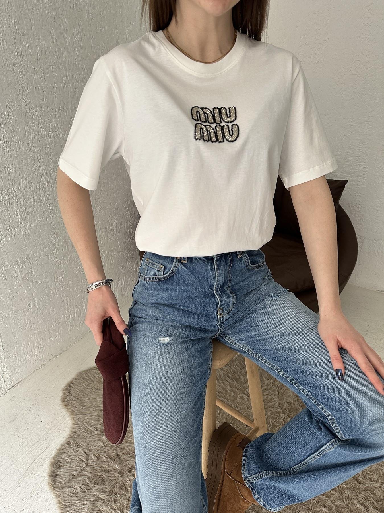 Boncuklu Tişört EKRU