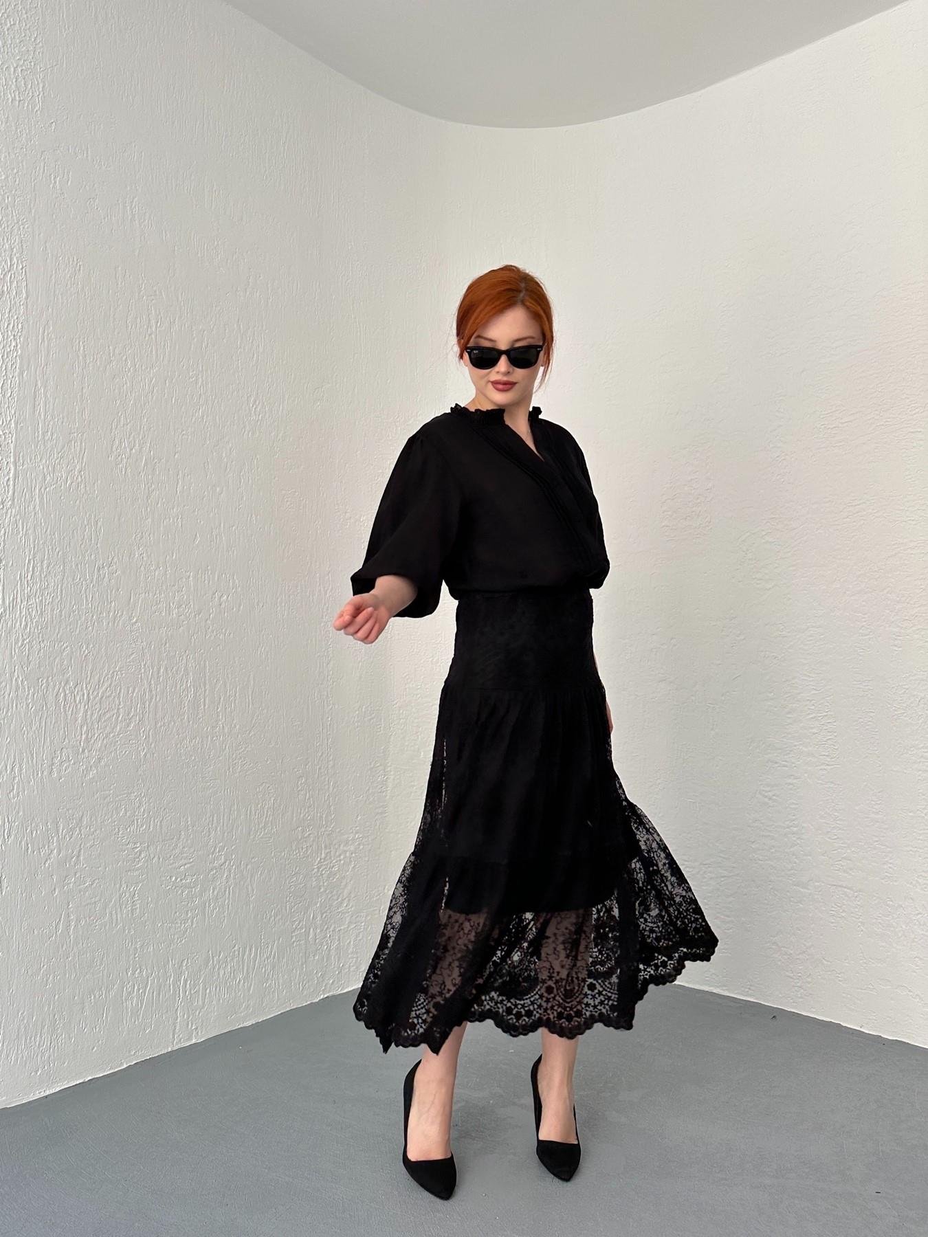 Dantel Detay Uzun Etek Siyah