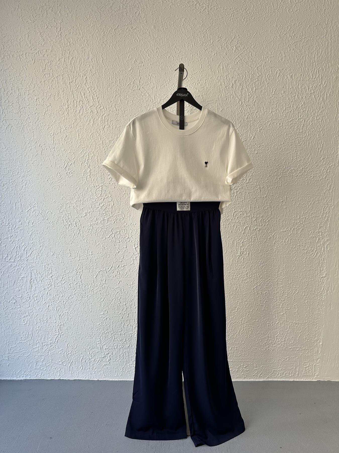 Etiket Detay Pantolon Lacivert