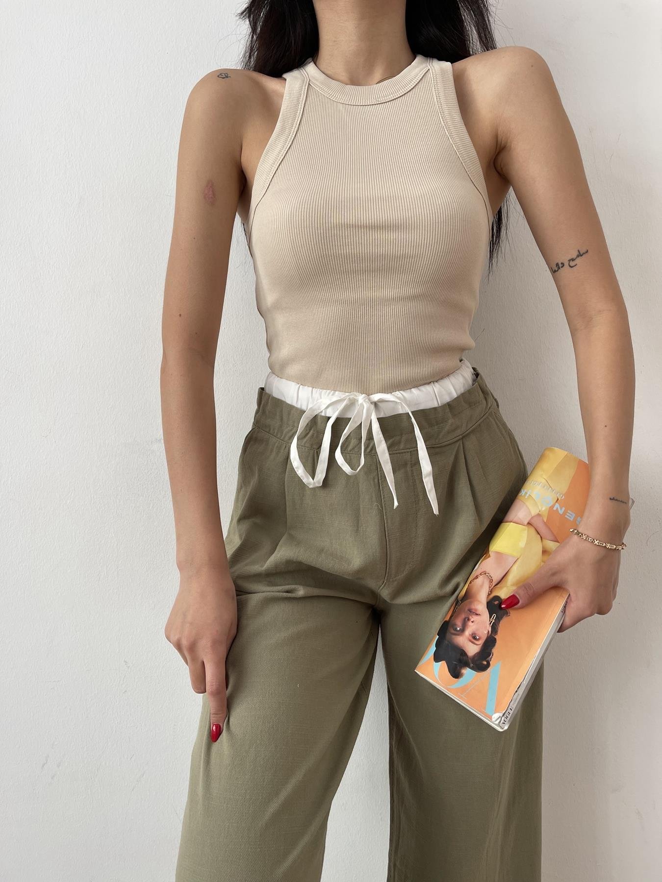 Geniş Biyeli Atlet BEJ