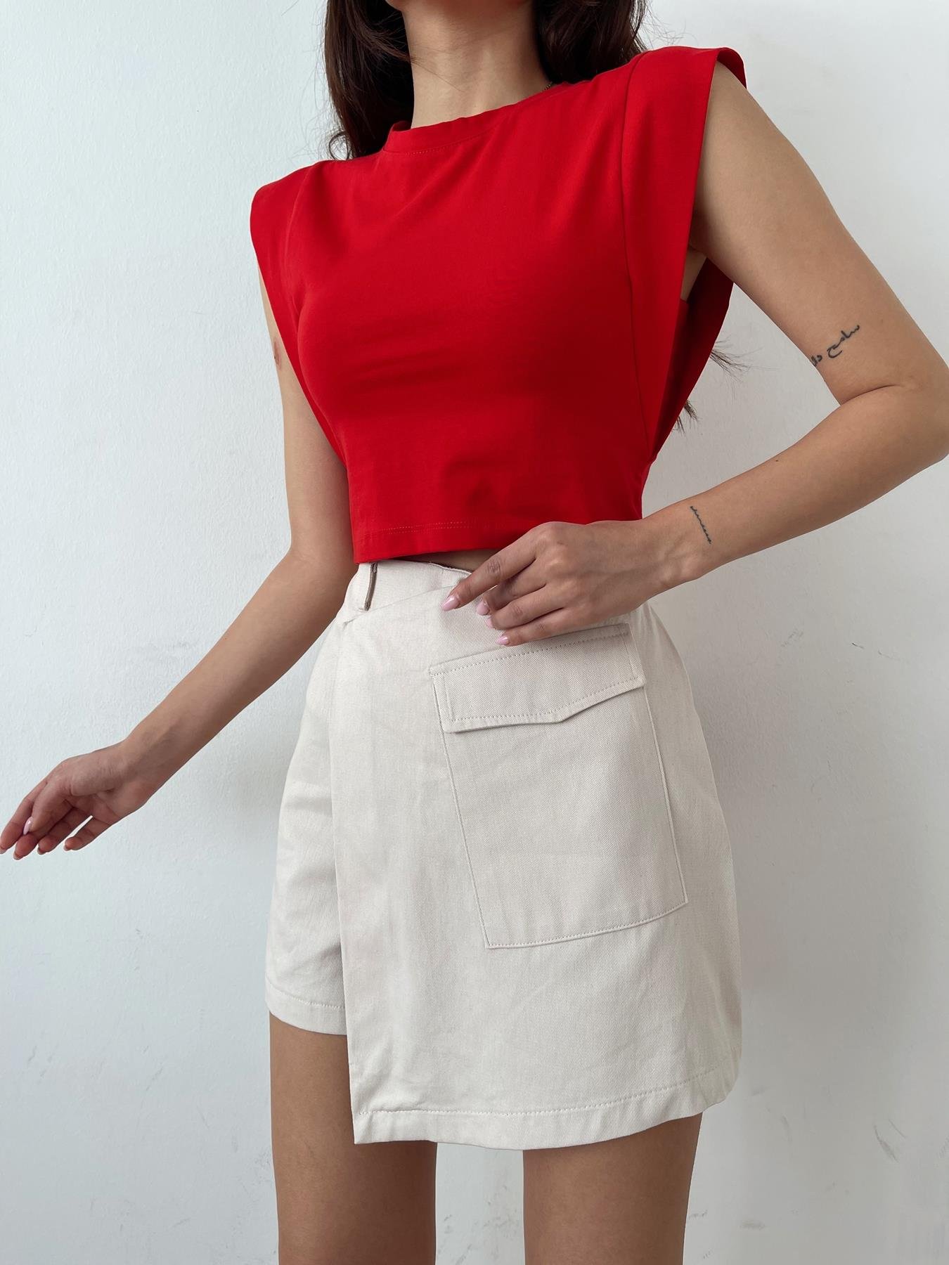 Kolsuz Crop Body KIRMIZI