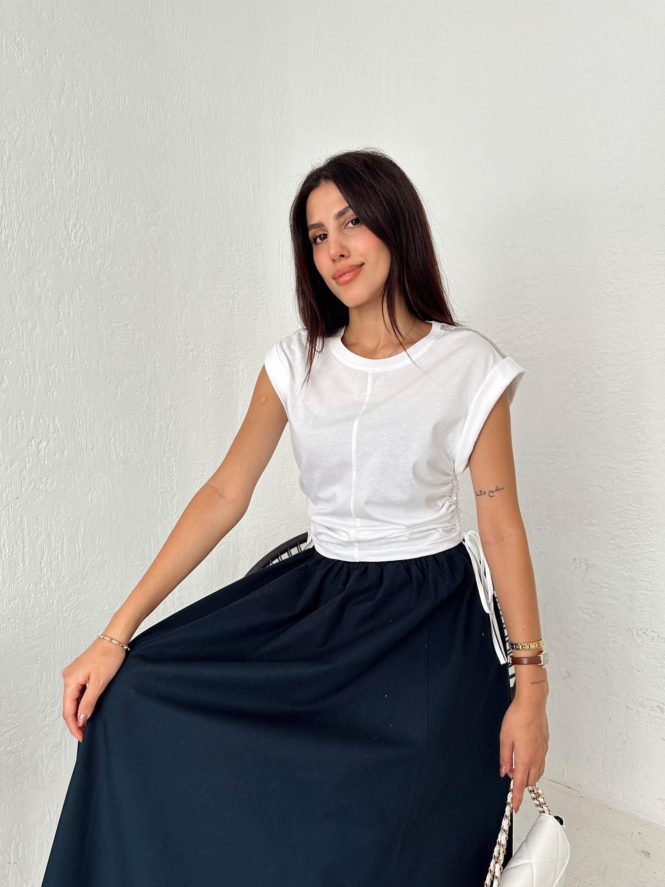 Omuzları Taşlı Yanları Büzgülü Tişört BEYAZ