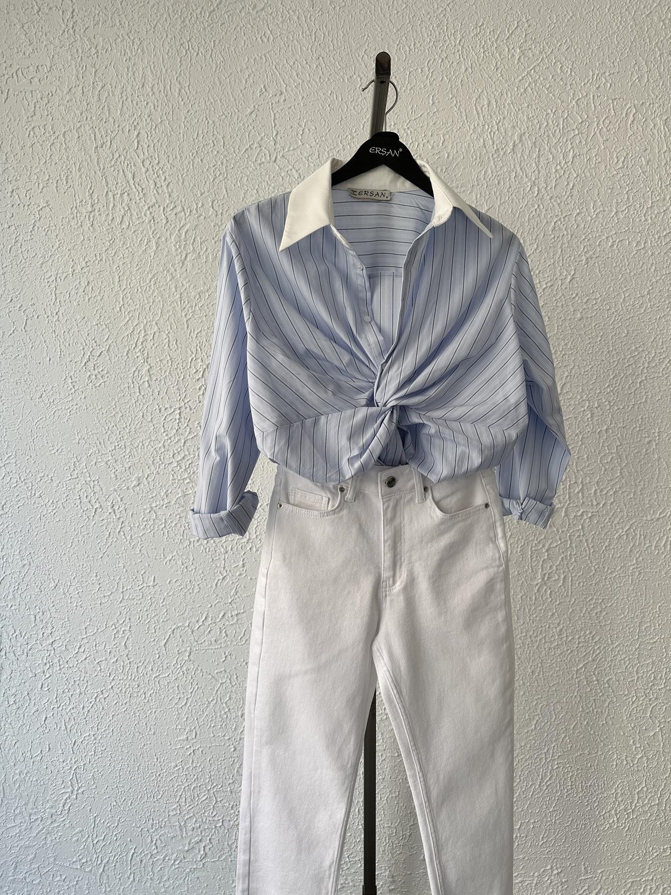 Önü Düğüm Detay Gömlek Mavi