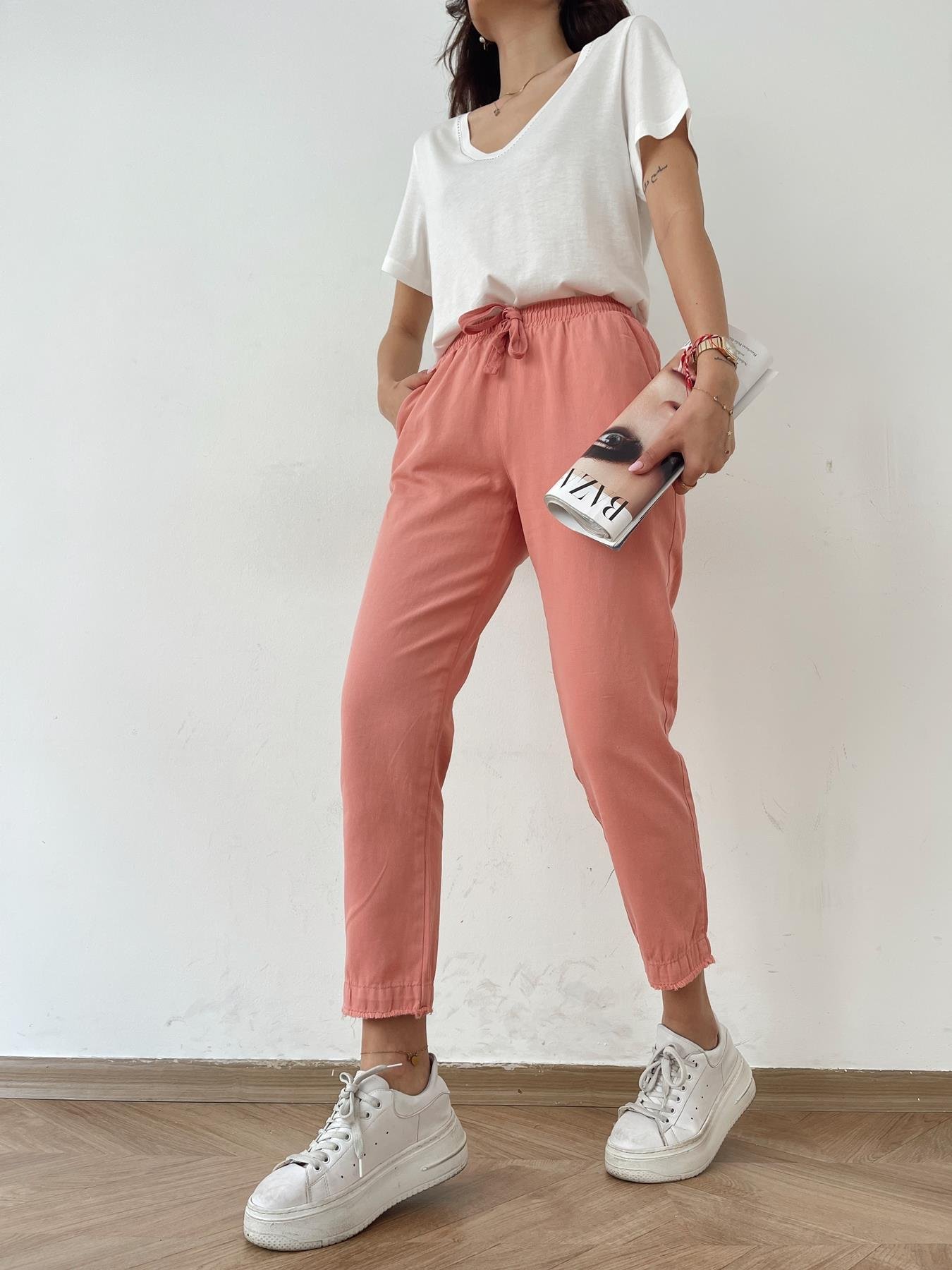 Paçası Püskül Detay Lastikli Pantolon Pudra