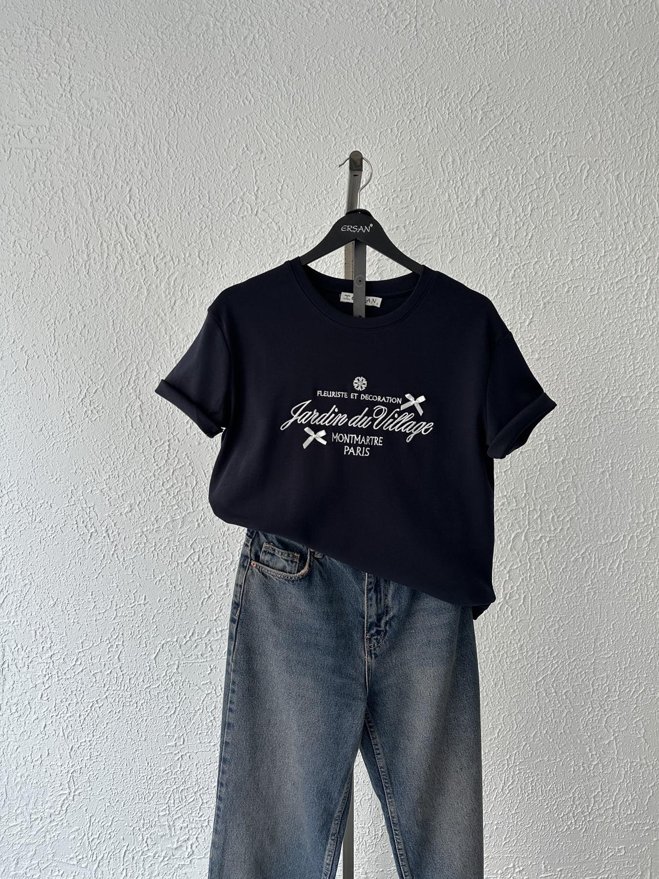 Paris Nakışlı Kısa Kollu Tişört Lacivert