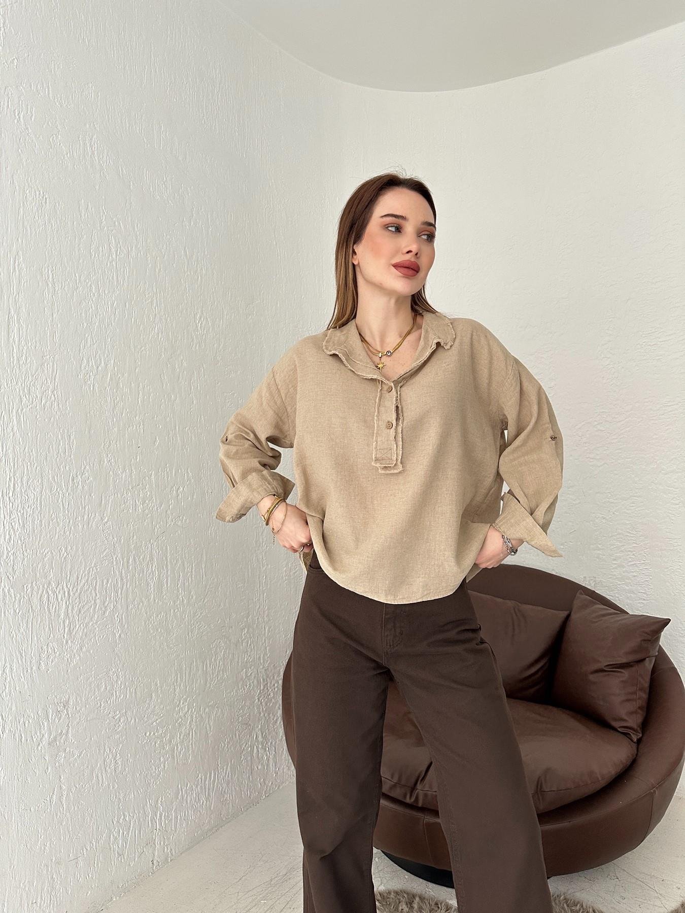 Püsklüllü Bluz Naturel