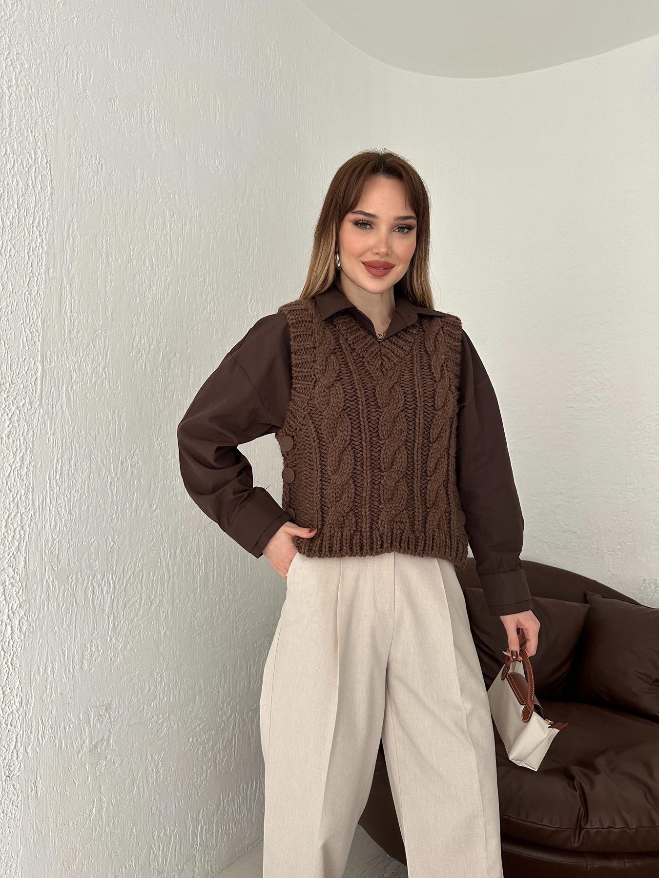 V Yaka Saç Örgü Süveter Kahve